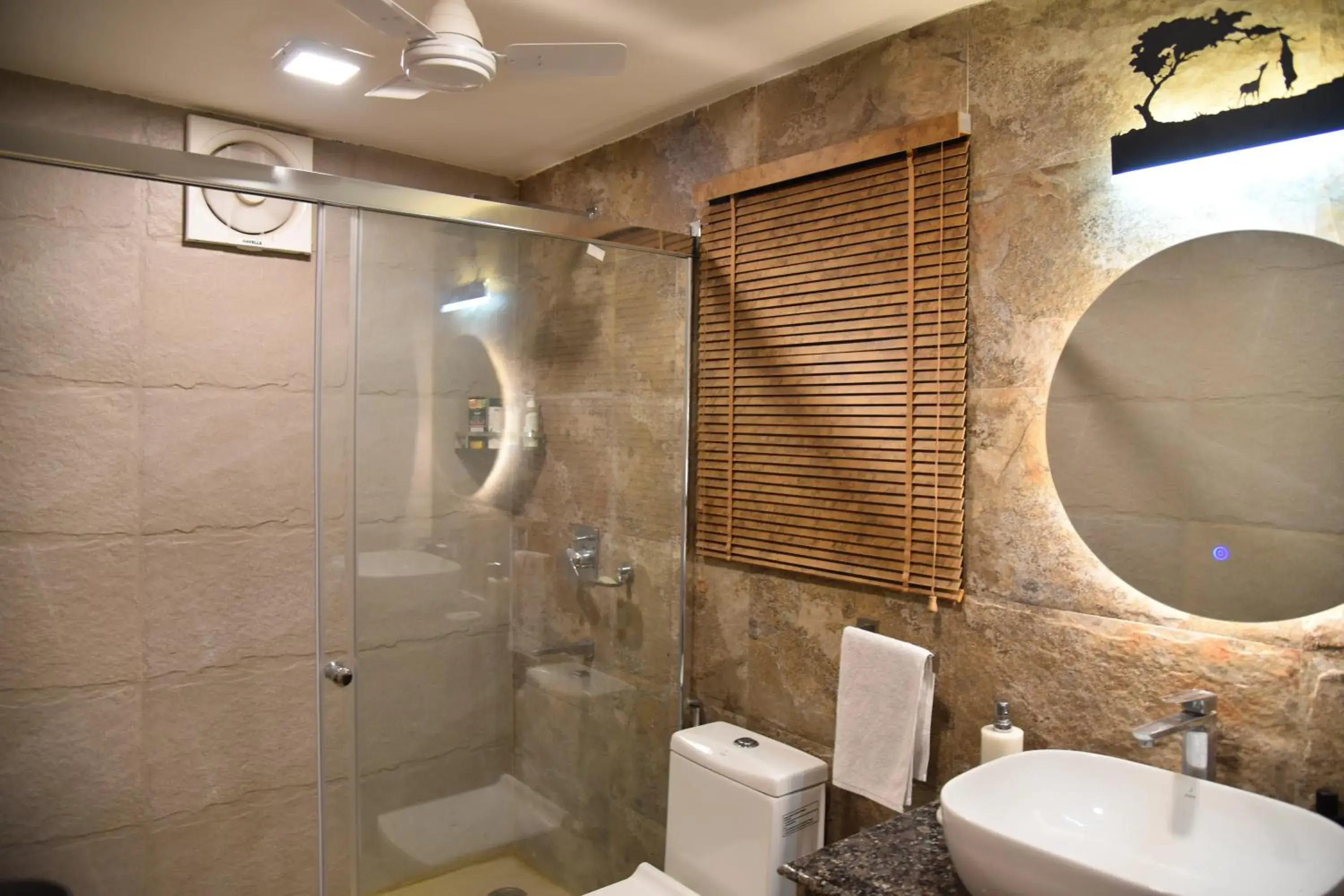 Queen Room with Garden View in Tree of Life Vanvilas Riveredge Corbett Queen Room with Garden View in Tree of Life Vanvilas Riveredge Corbett