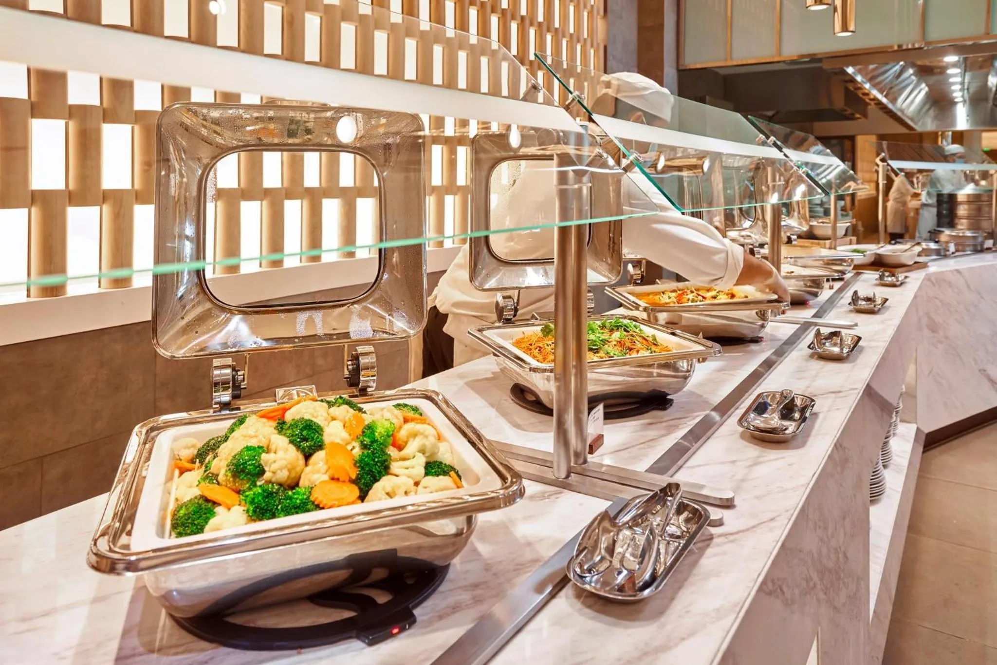 Restaurant/places to eat in Holiday Inn Resort Ho Tram Beach by IHG