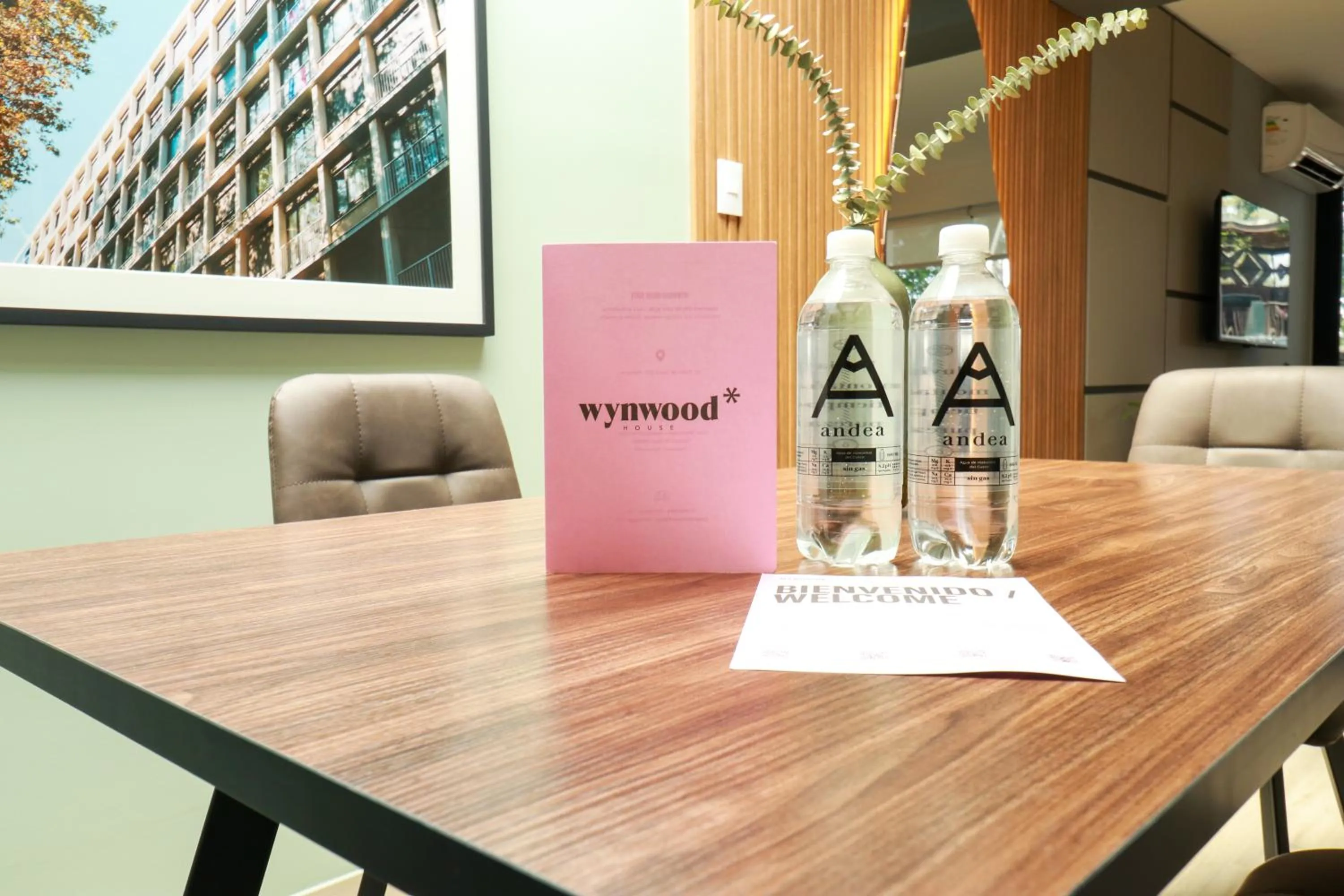 Logo/Certificate/Sign in Primera Parada By Wynwood House