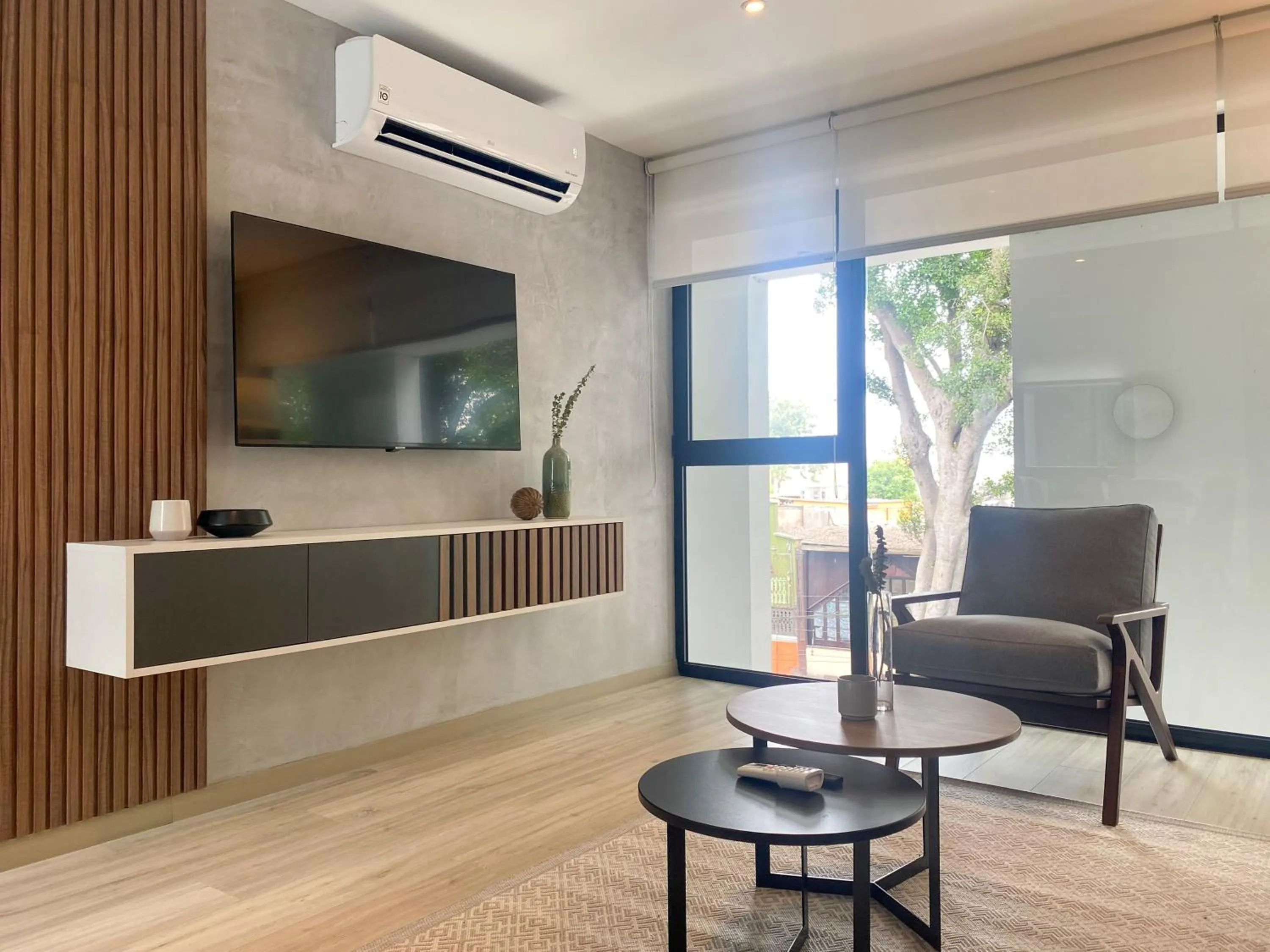 Living room in Primera Parada By Wynwood House