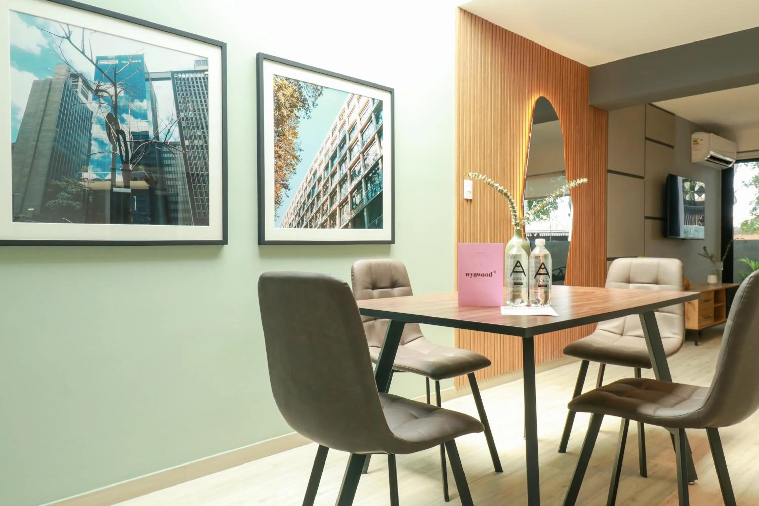 Dining area in Primera Parada By Wynwood House