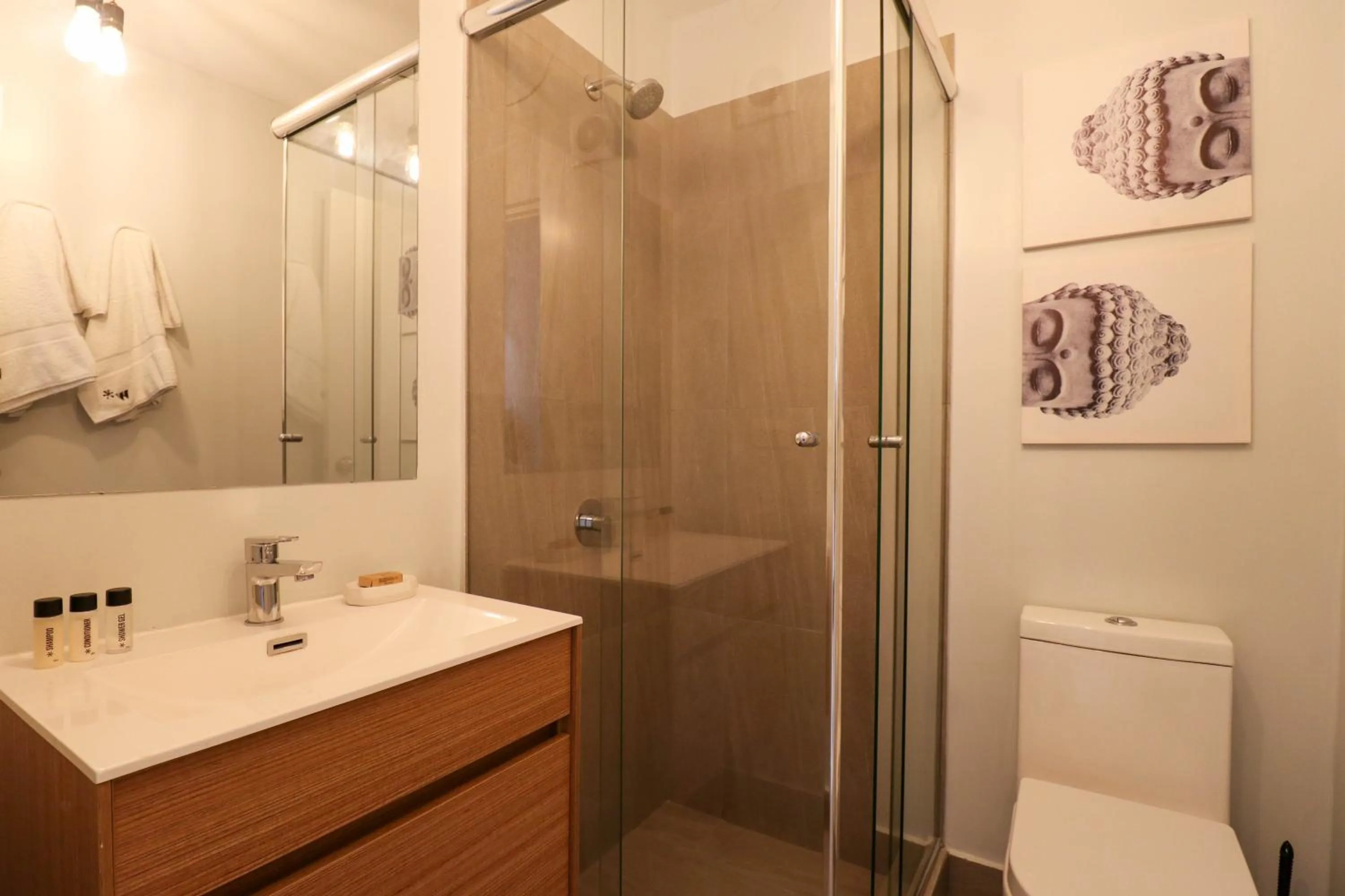 Bathroom in Primera Parada By Wynwood House