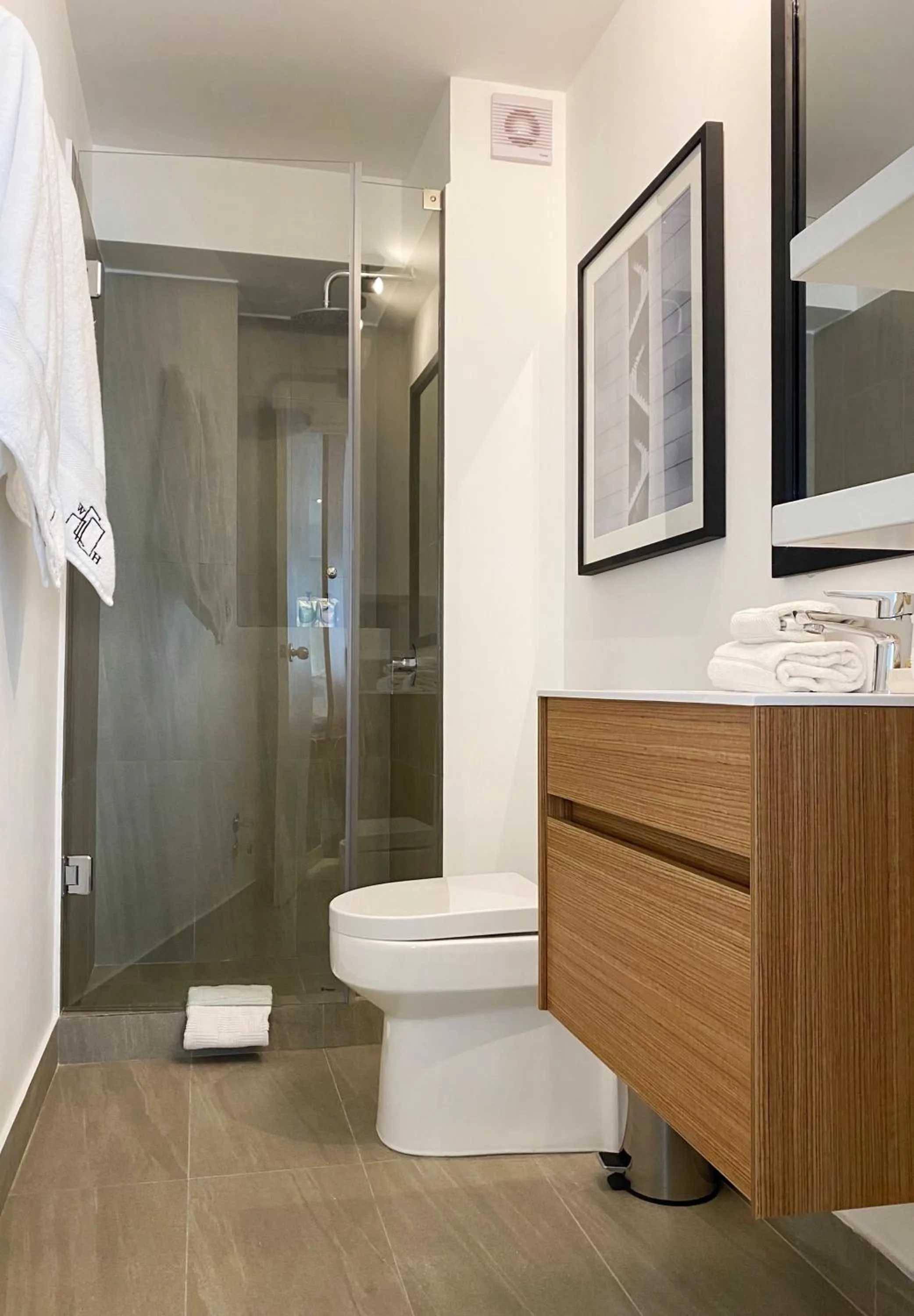 Bathroom in Primera Parada By Wynwood House