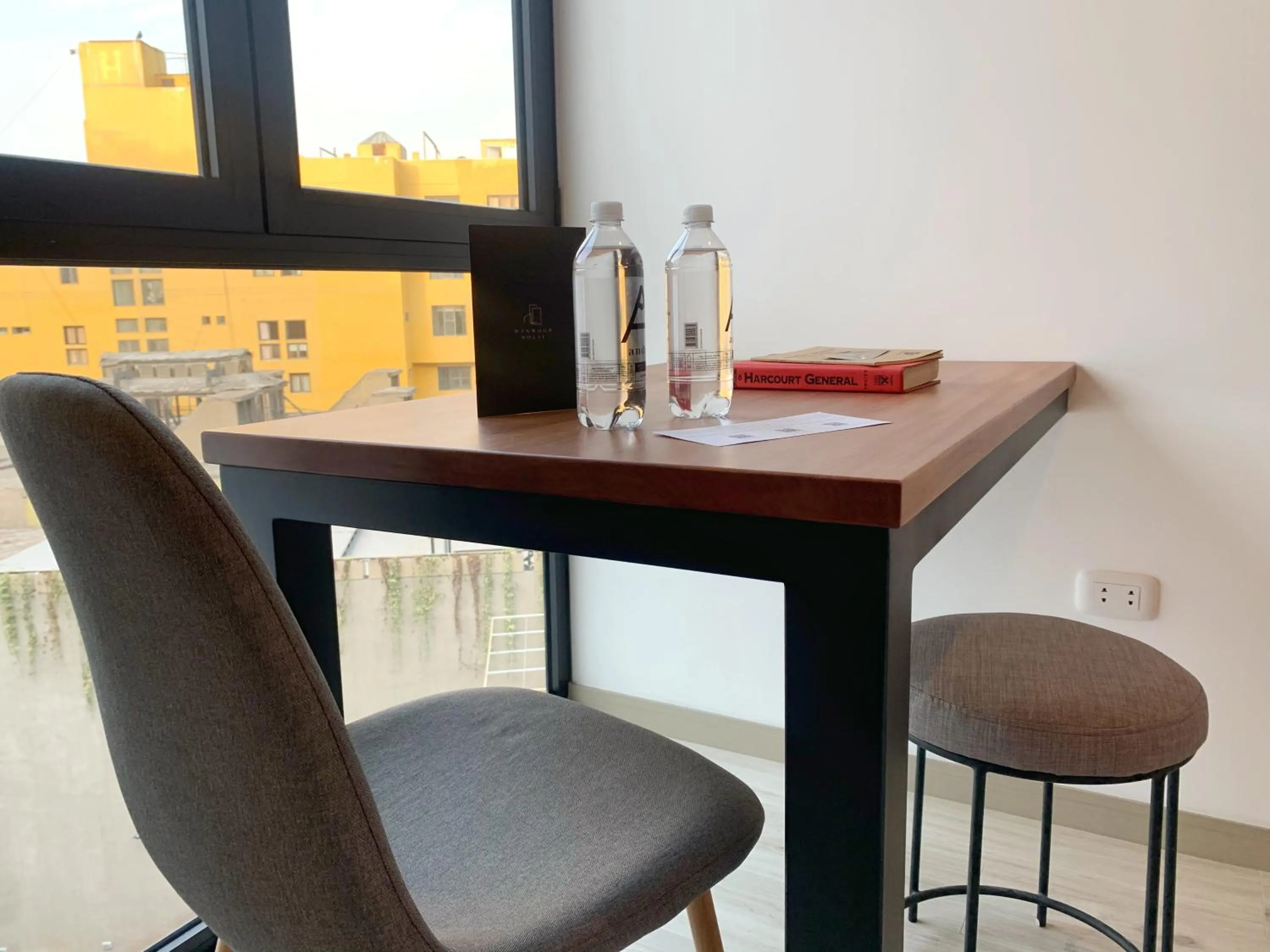 hair dresser in Primera Parada By Wynwood House