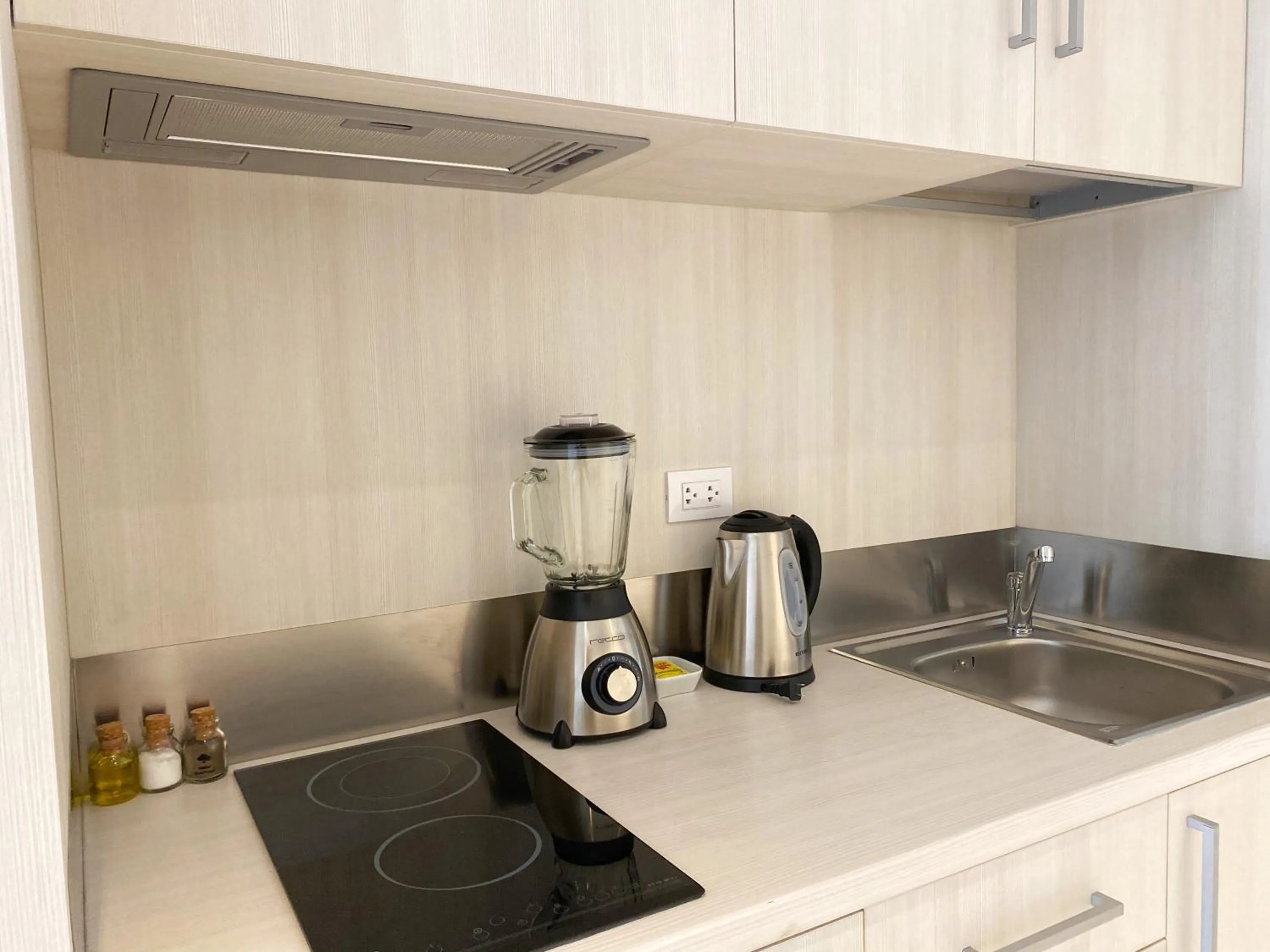 Kitchen or kitchenette in Primera Parada By Wynwood House