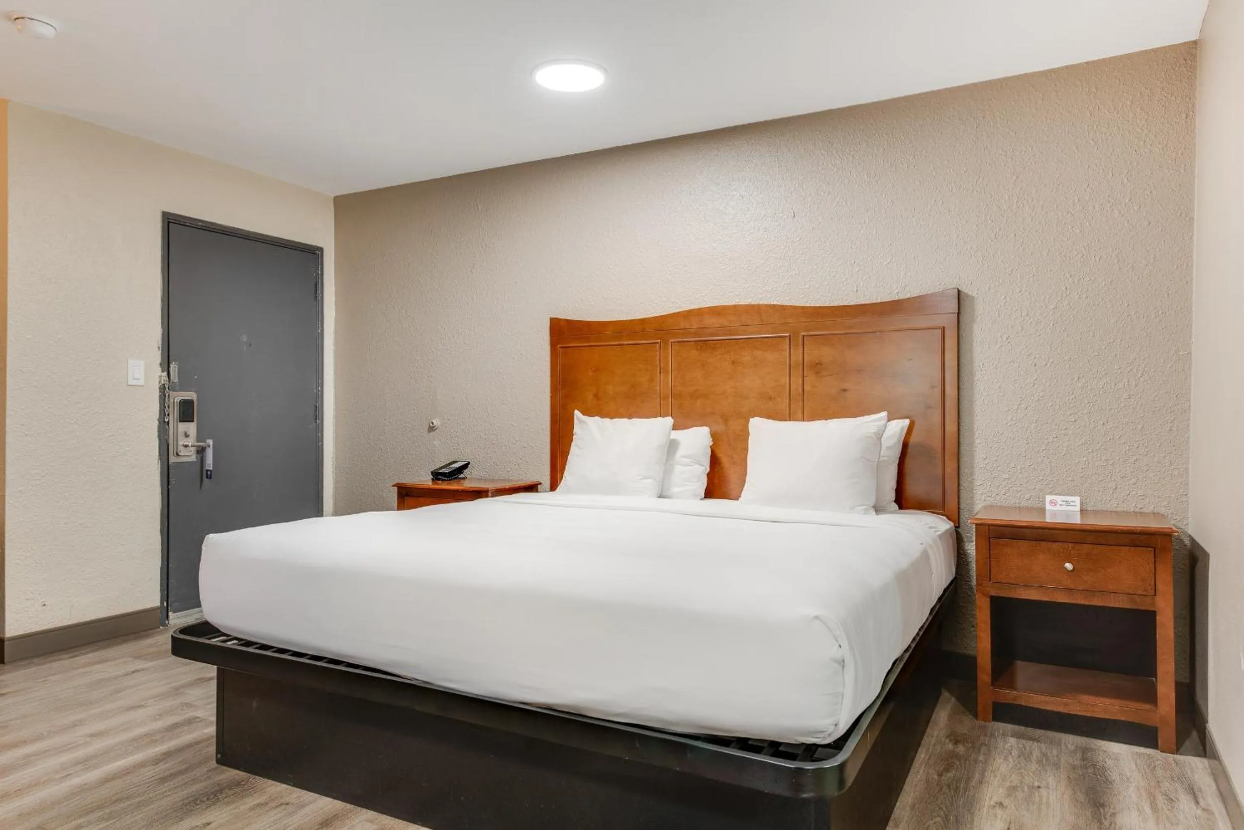 Bedroom, Bed in Quality Inn near Mesa Verde