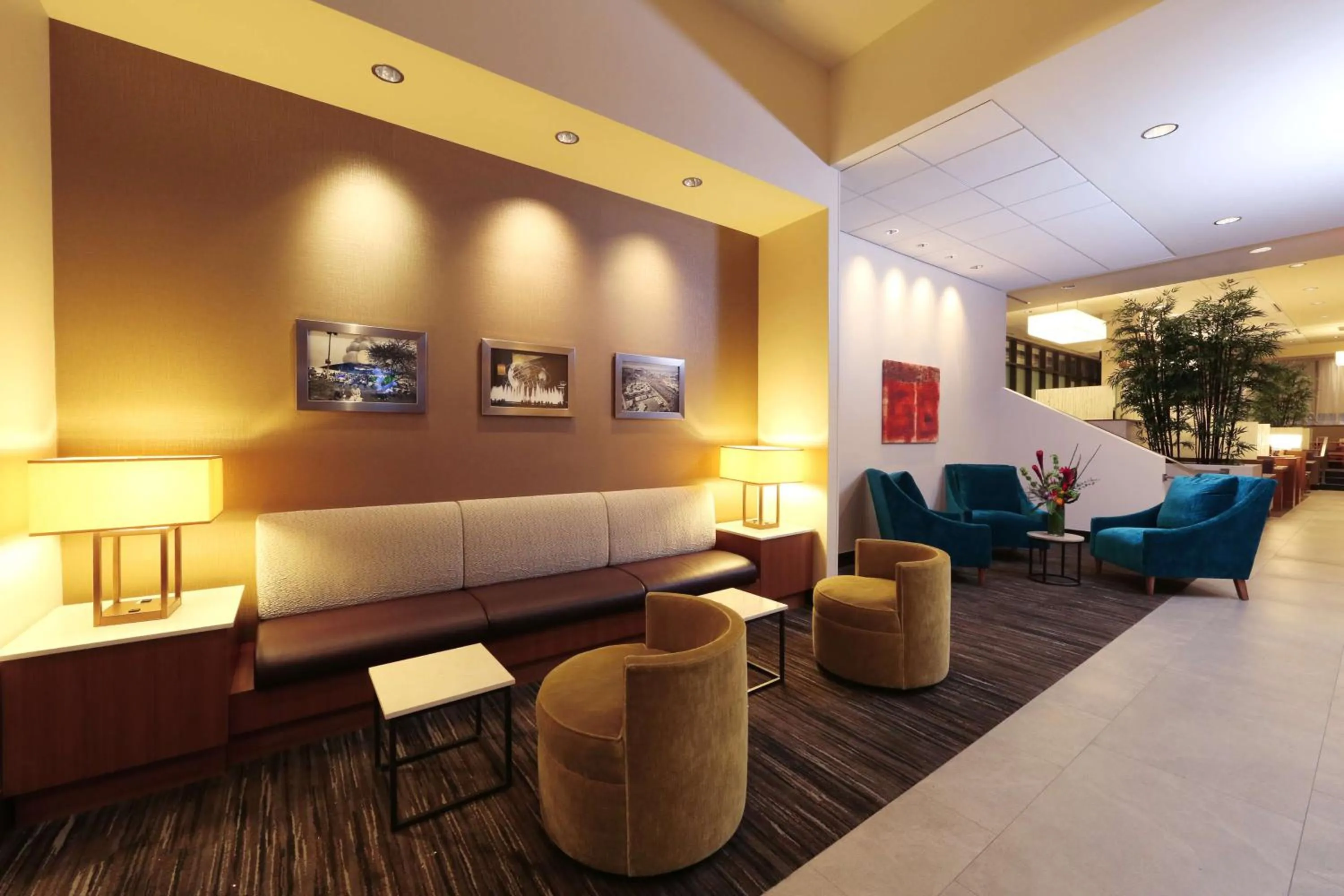 Lobby or reception in Hyatt Place Flushing/LGA Airport