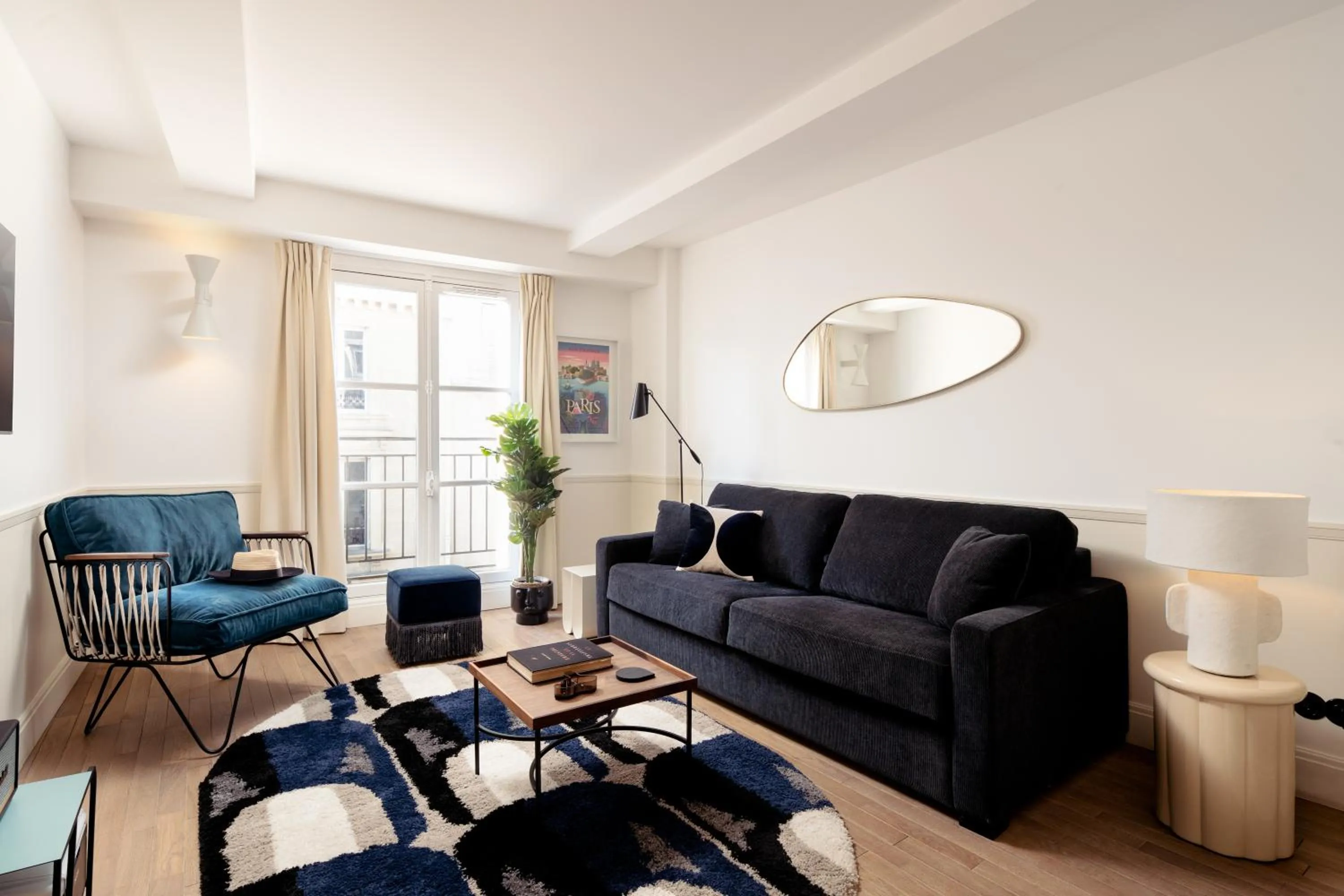 Living room in My Maison In Paris - Louvre