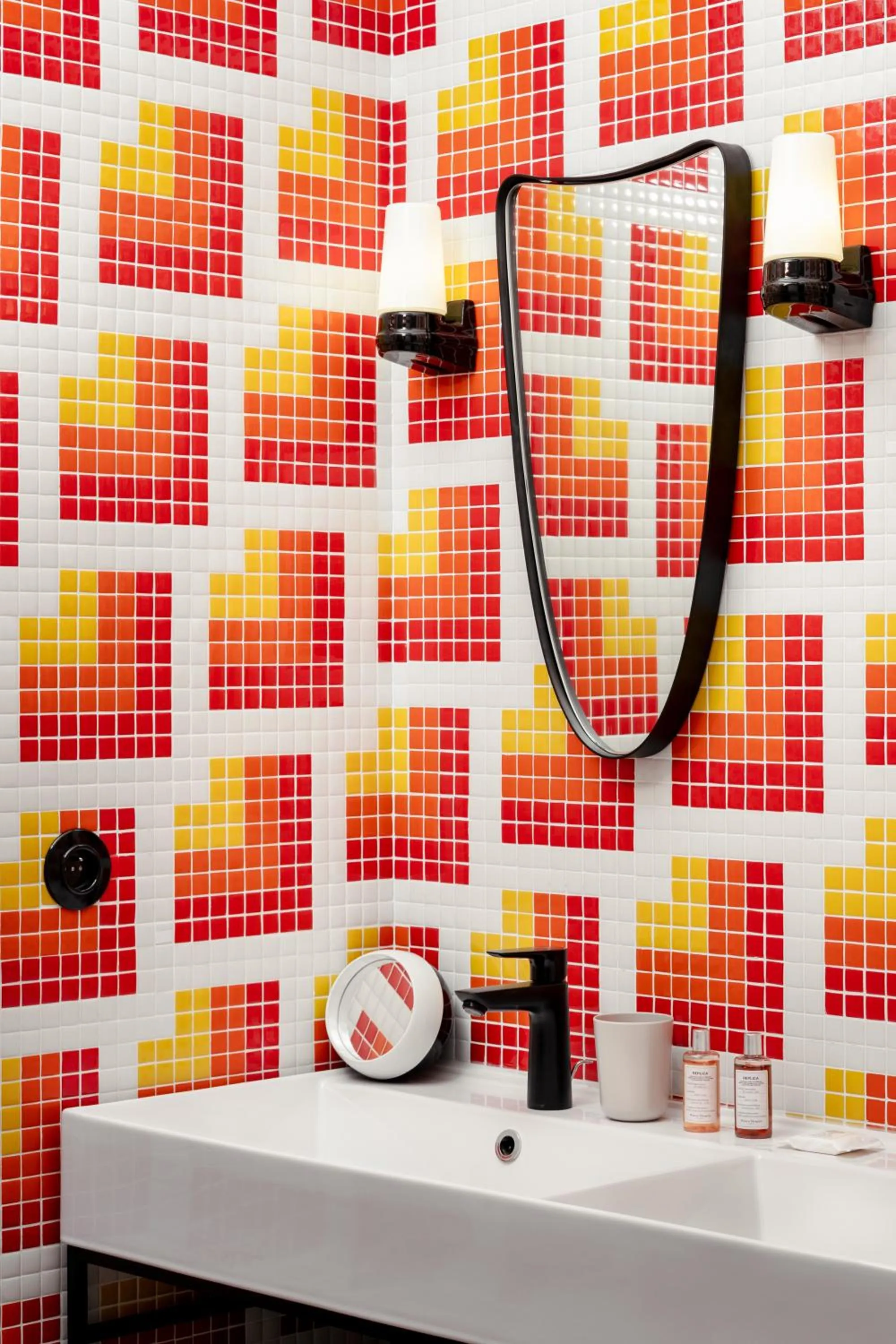 Bathroom in My Maison In Paris - Louvre