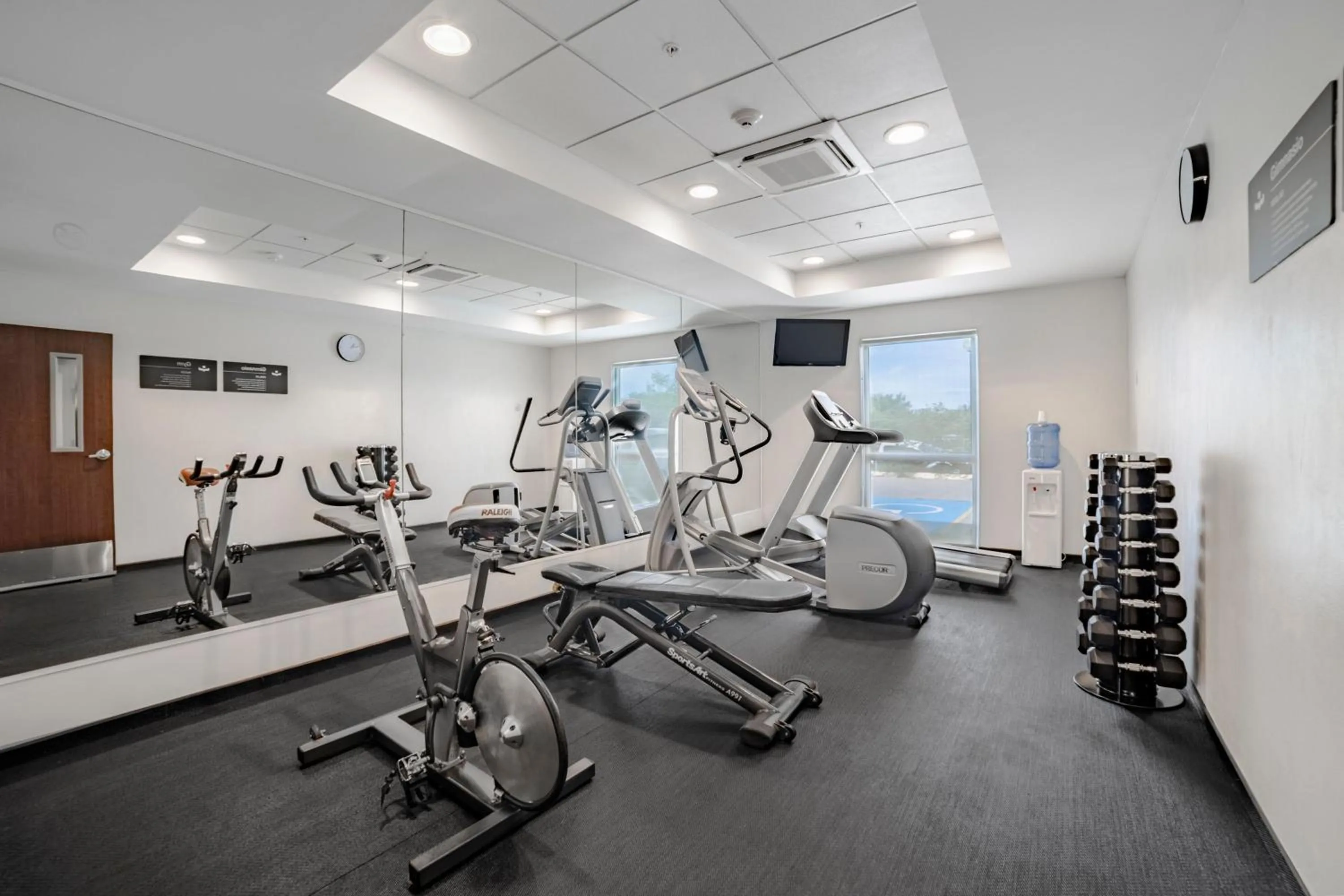 Fitness centre/facilities in City Express by Marriott Salina Cruz