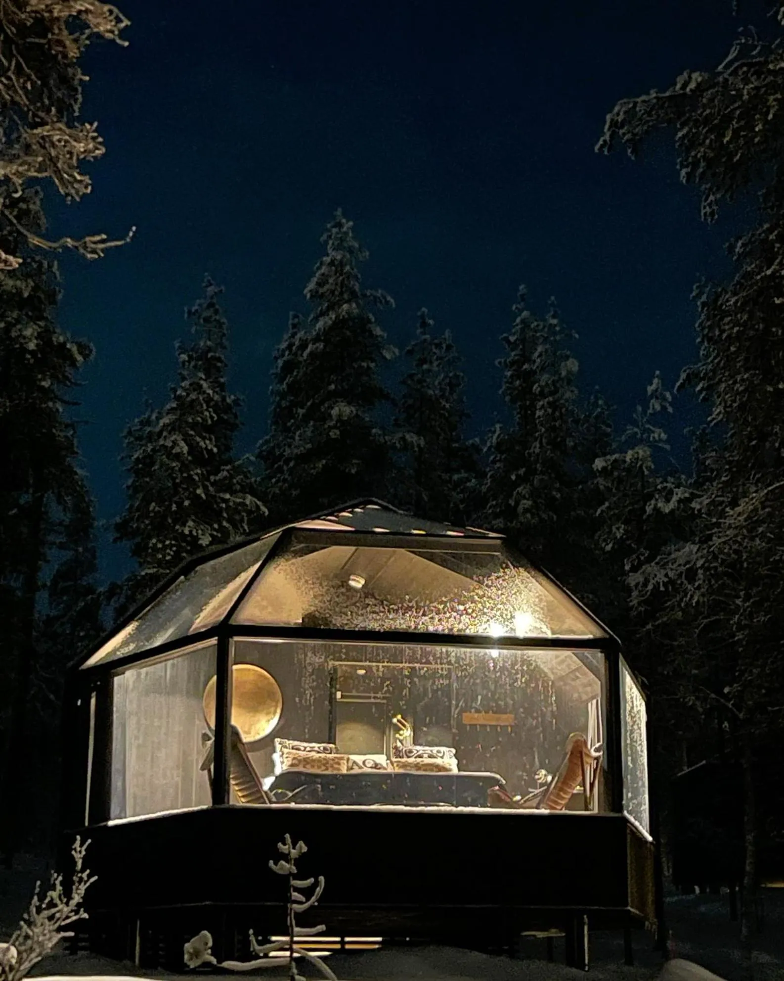 Night in Aurora Queen Resort Igloos