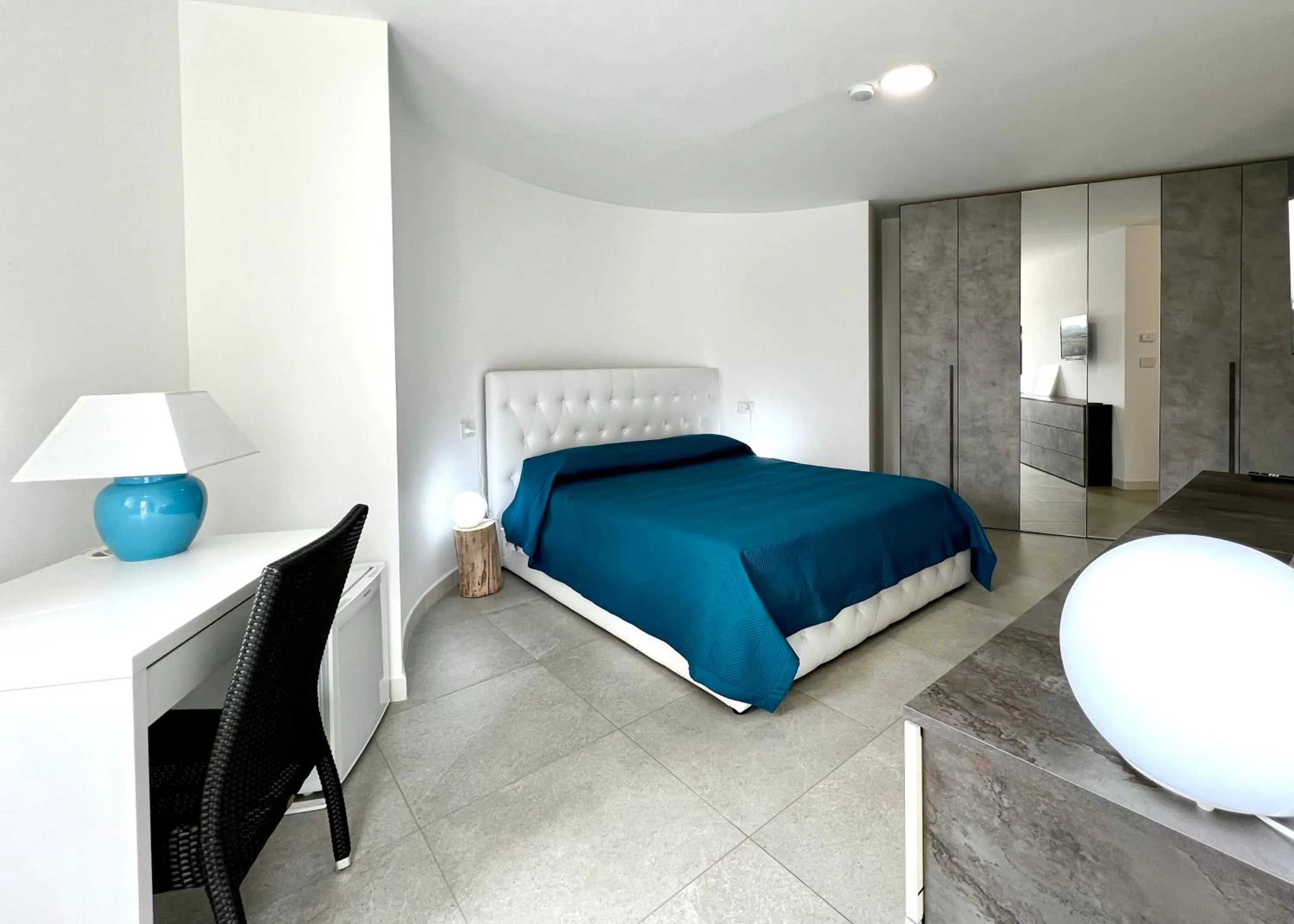 Bedroom, Bed in Sole Matto Rooms