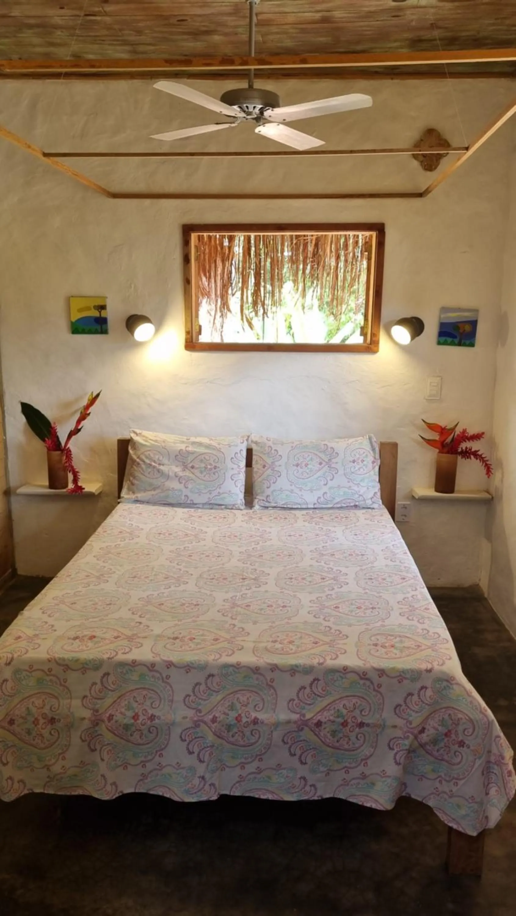 Photo of the whole room, Bed in Casa Namoa Pousada