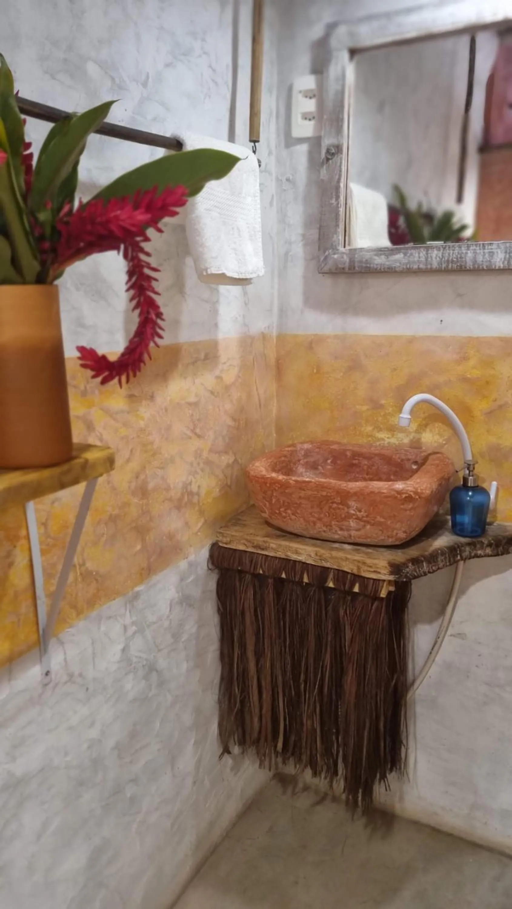 Bathroom in Casa Namoa Pousada