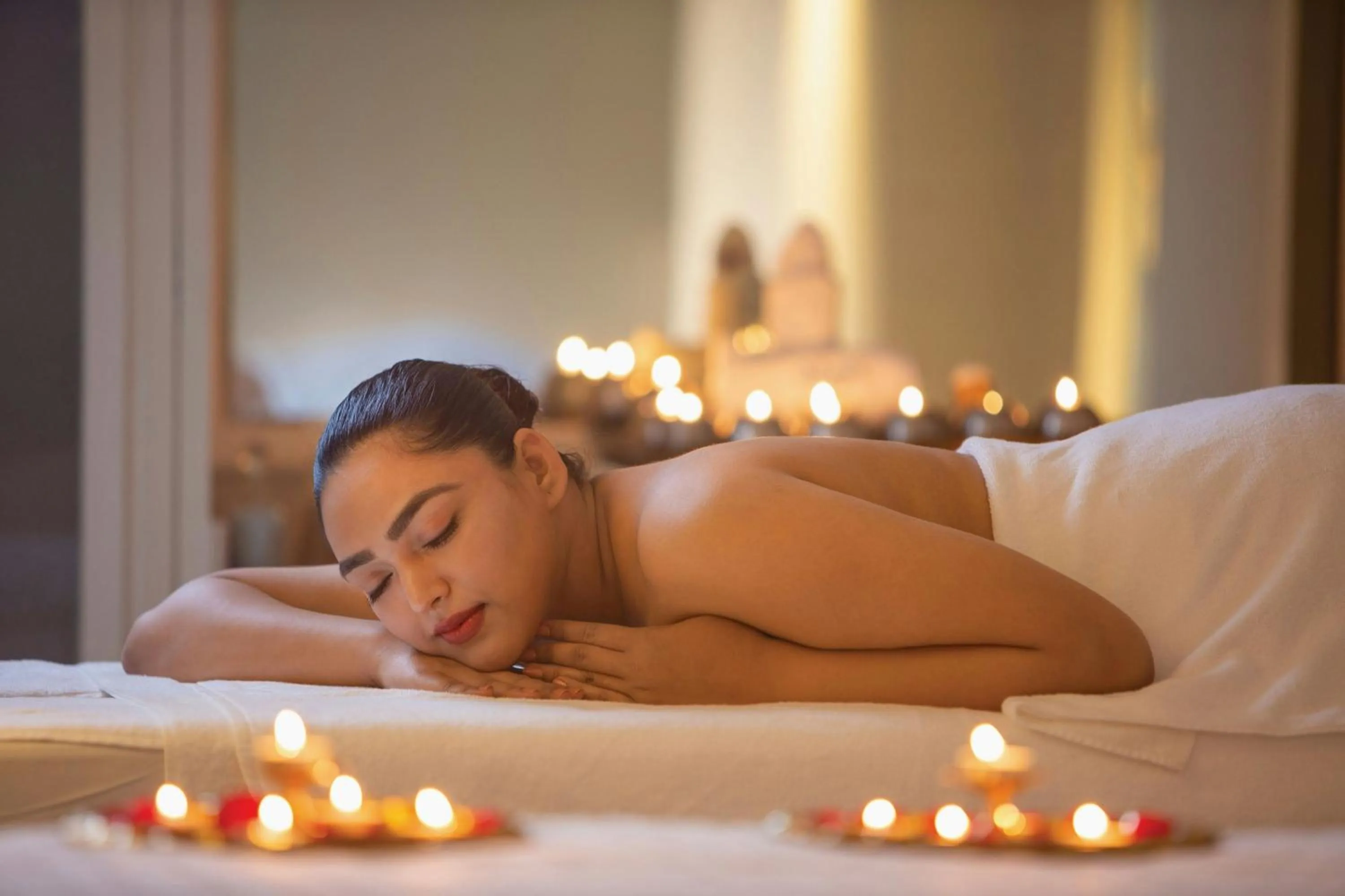 Spa and wellness centre/facilities, Bed in Sheraton Grand Pune Bund Garden Hotel