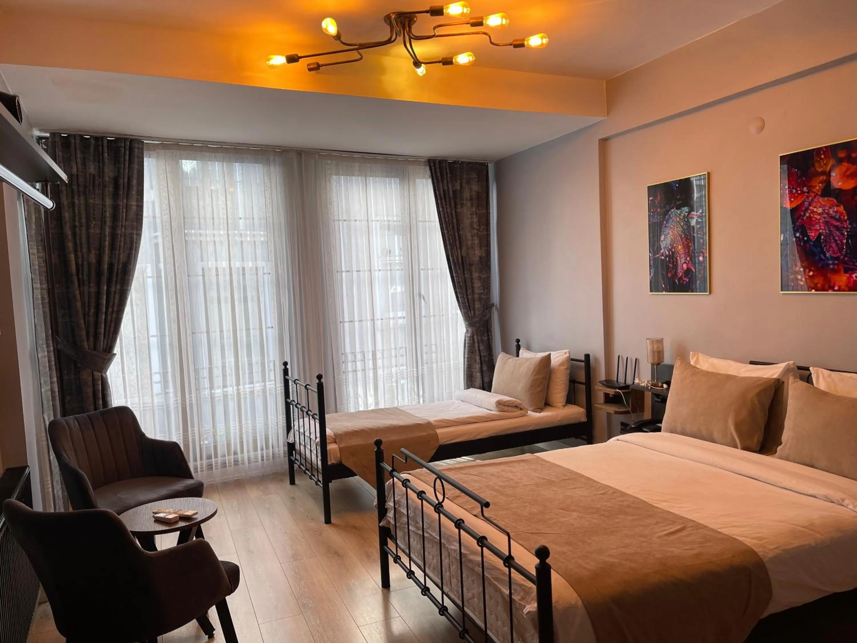 Bed in TAKSiM PARK HOTEL