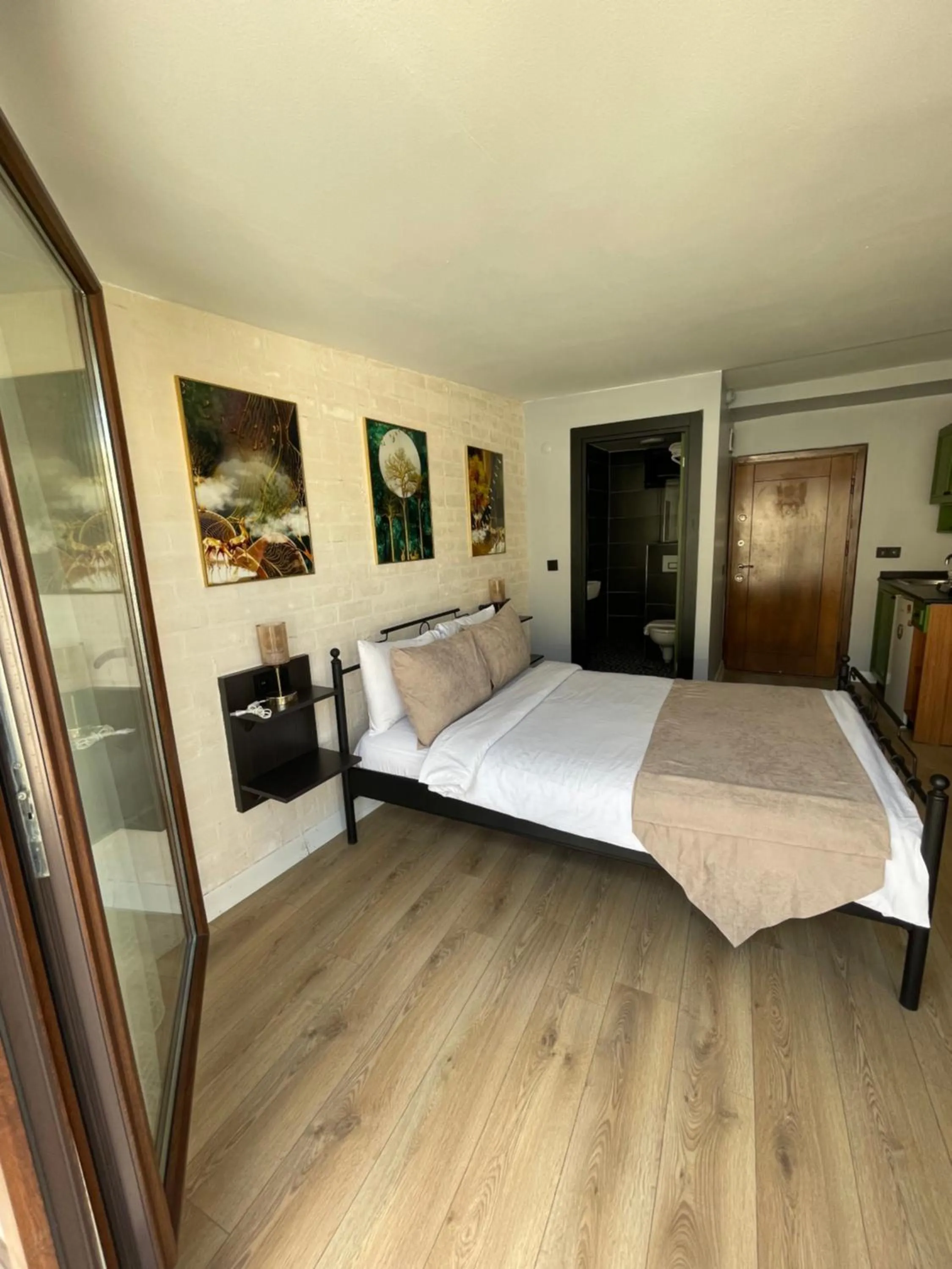 Bed in TAKSiM PARK HOTEL