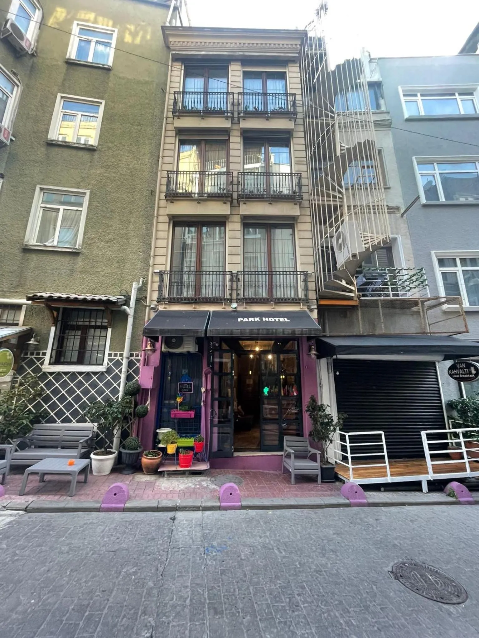 Property building in TAKSiM PARK HOTEL