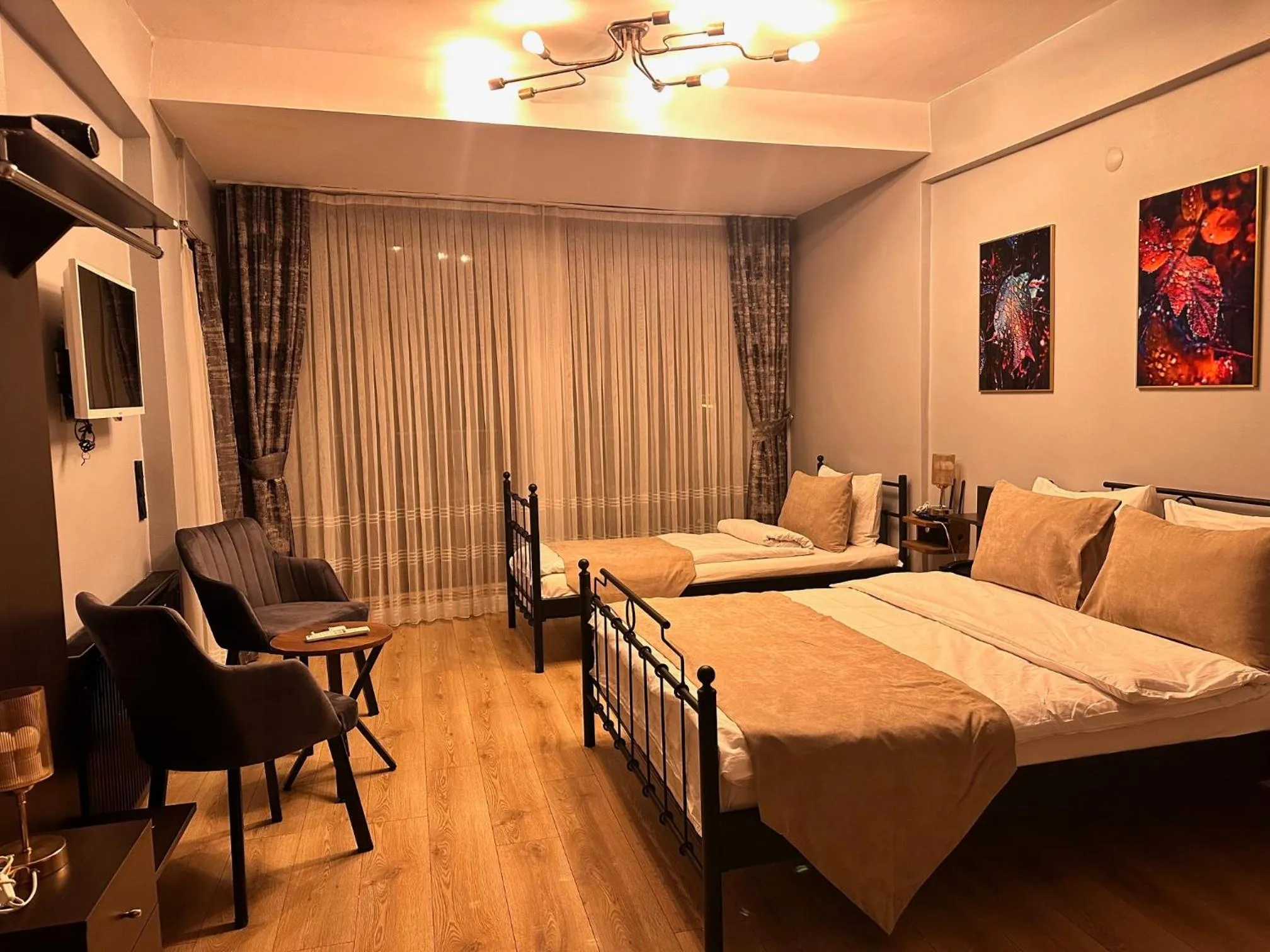 Bed in TAKSiM PARK HOTEL