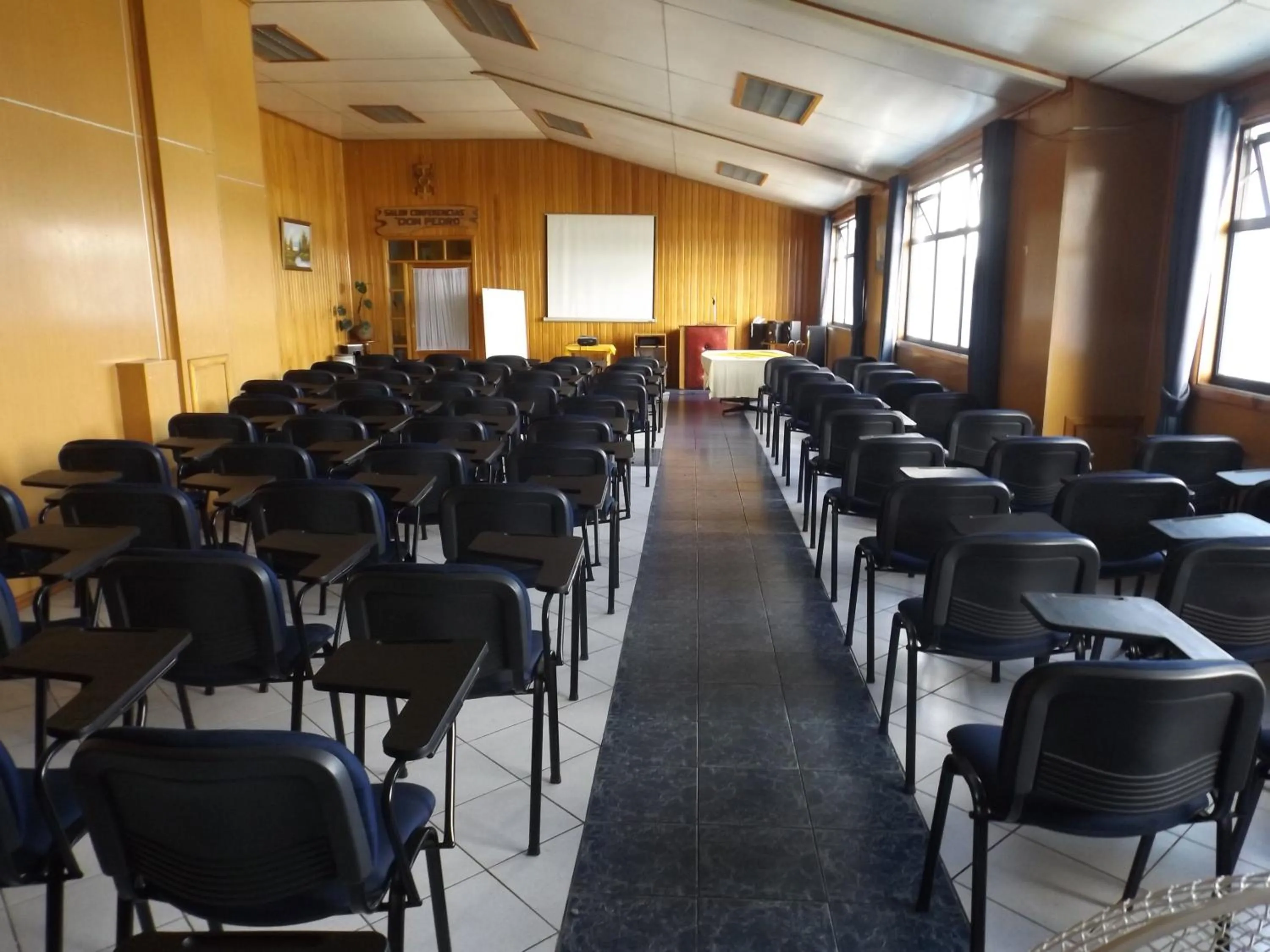 Meeting/conference room in Hotel Esmeralda