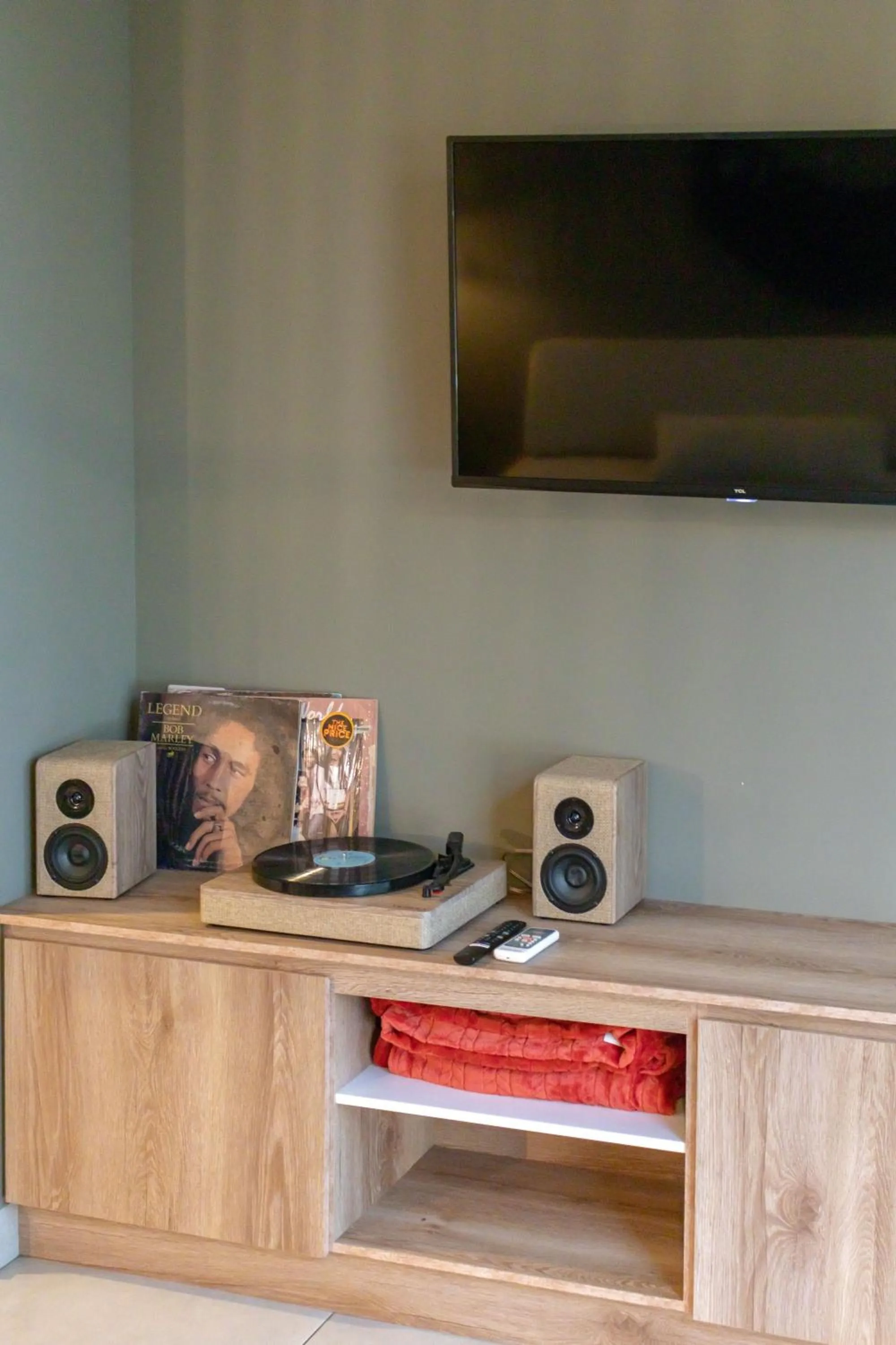 TV and multimedia in Fishermans Resort Life