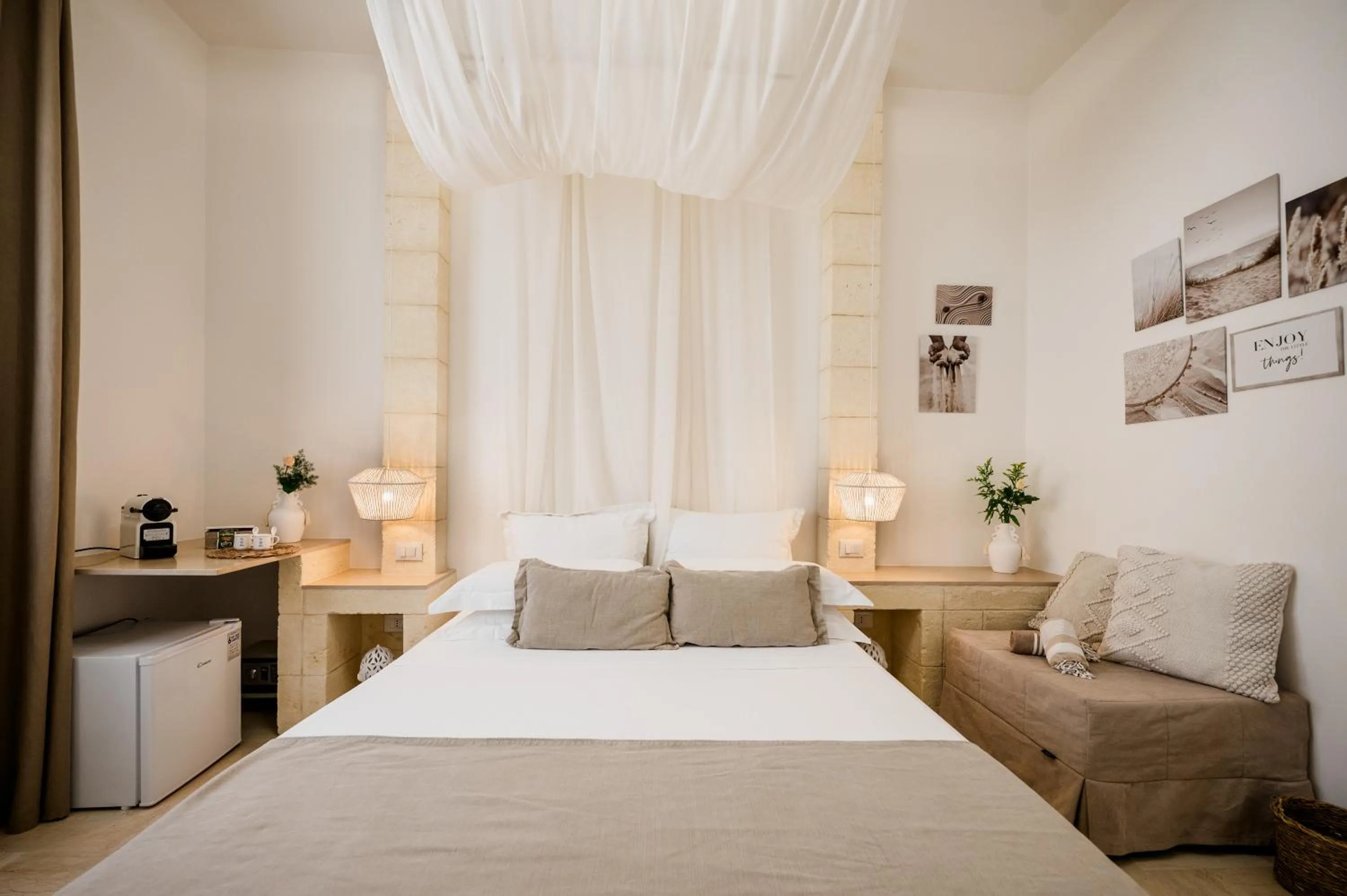 Bed in Aurelia Sea View