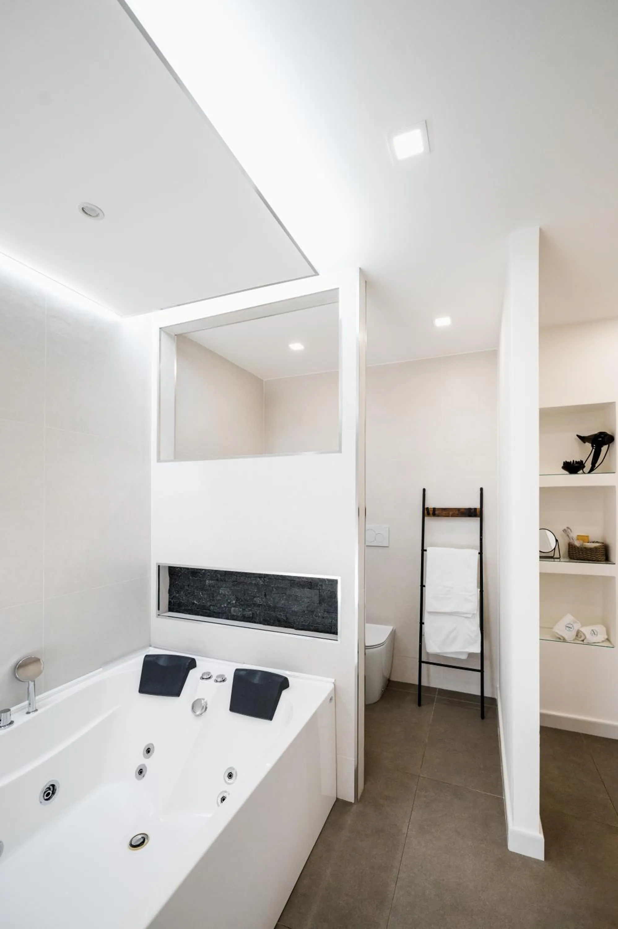 Bed in Aurelia Sea View