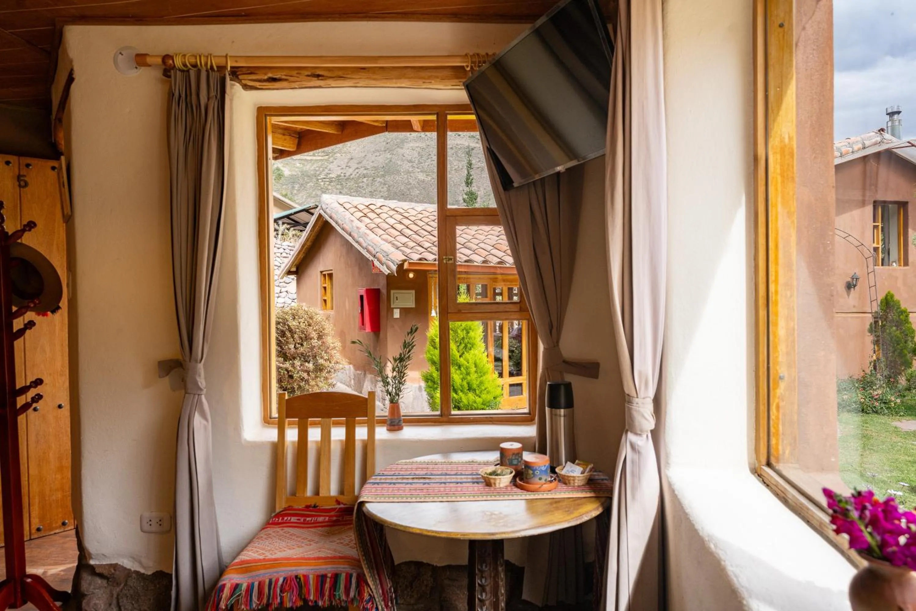 Day in Unuwasi Hotel & Villa