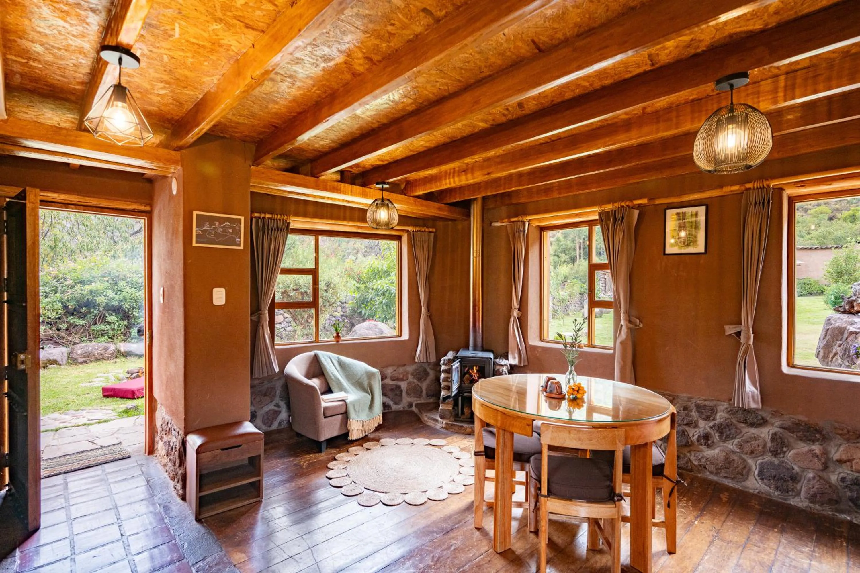 Living room in Unuwasi Hotel & Villa