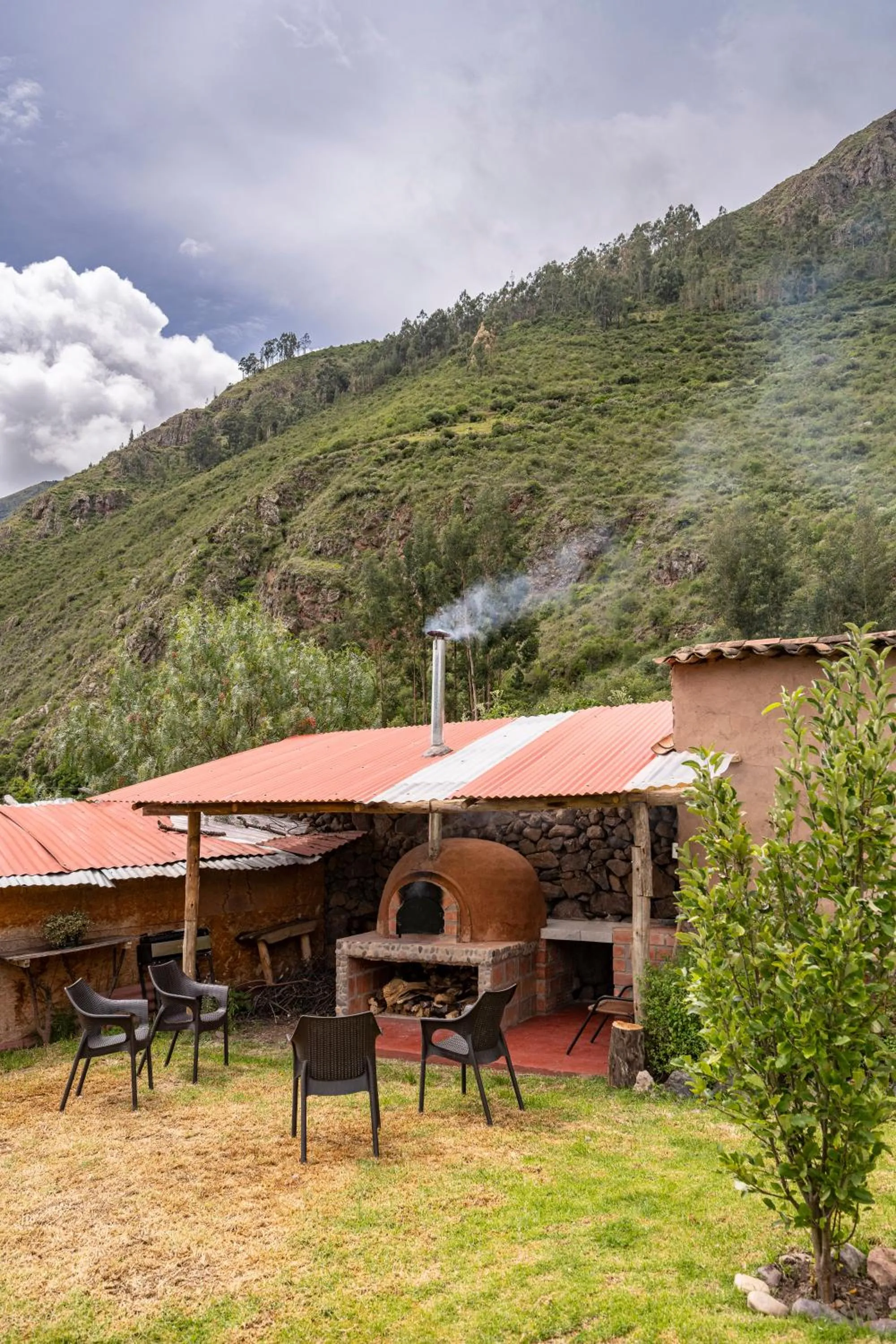 pet friendly in Unuwasi Hotel & Villa