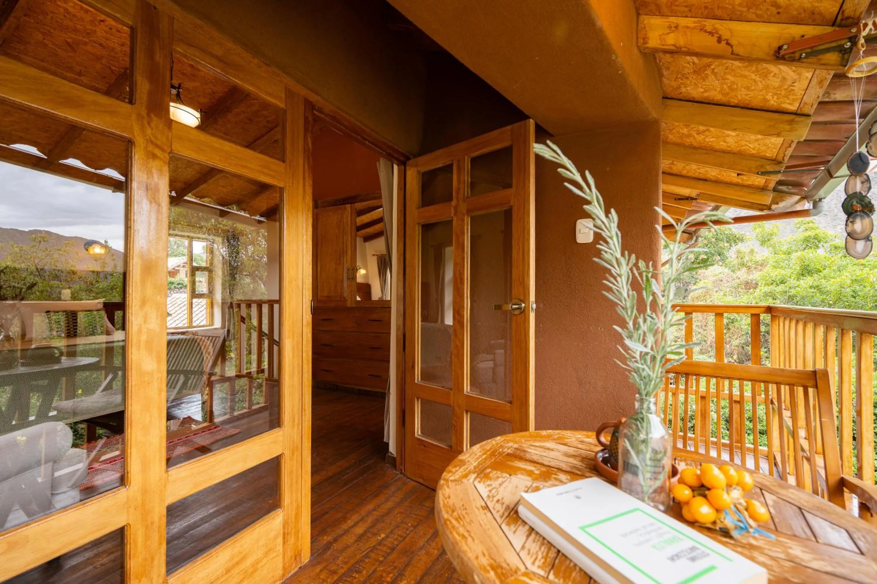 Patio in Unuwasi Hotel & Villa