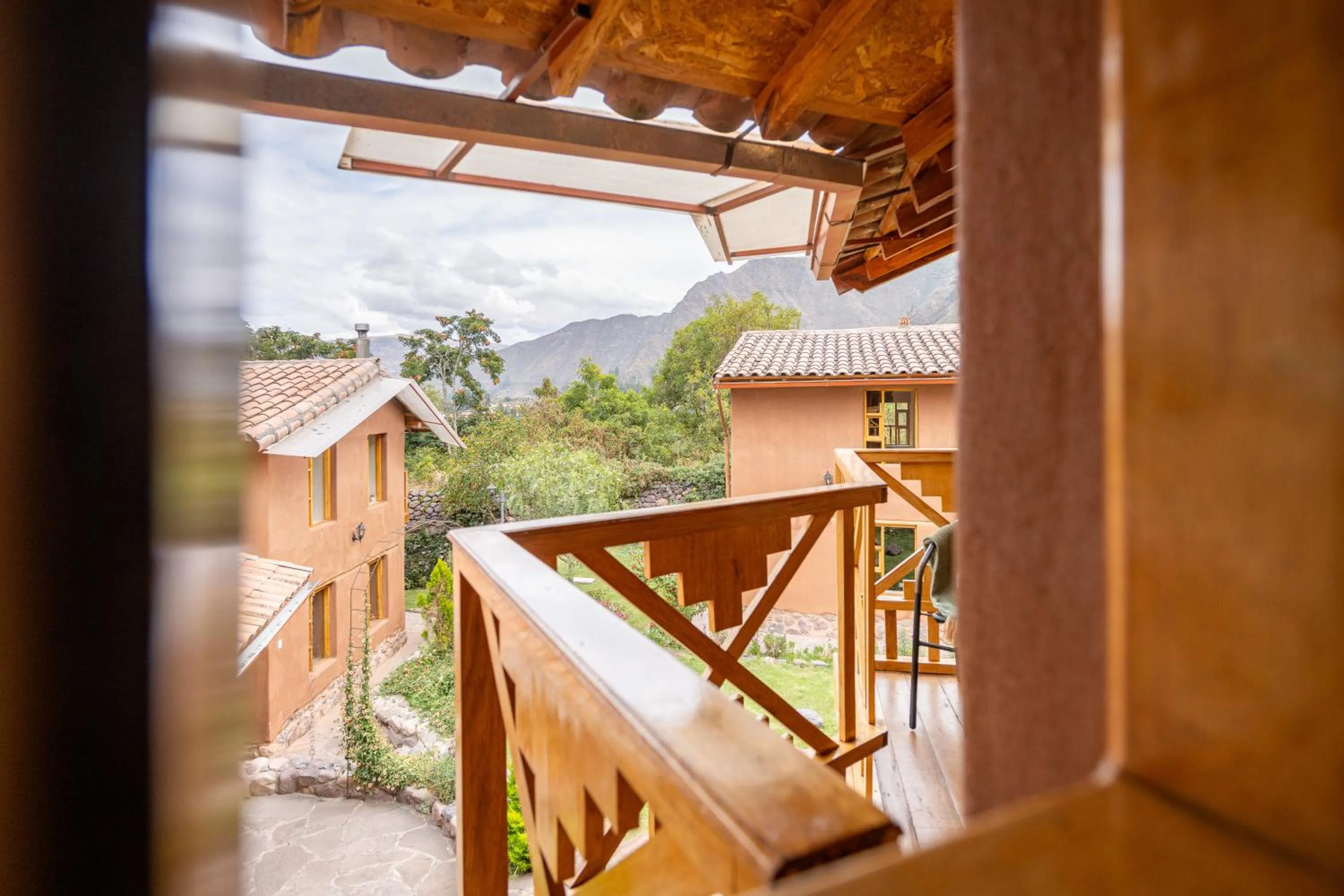 Garden view in Unuwasi Hotel & Villa