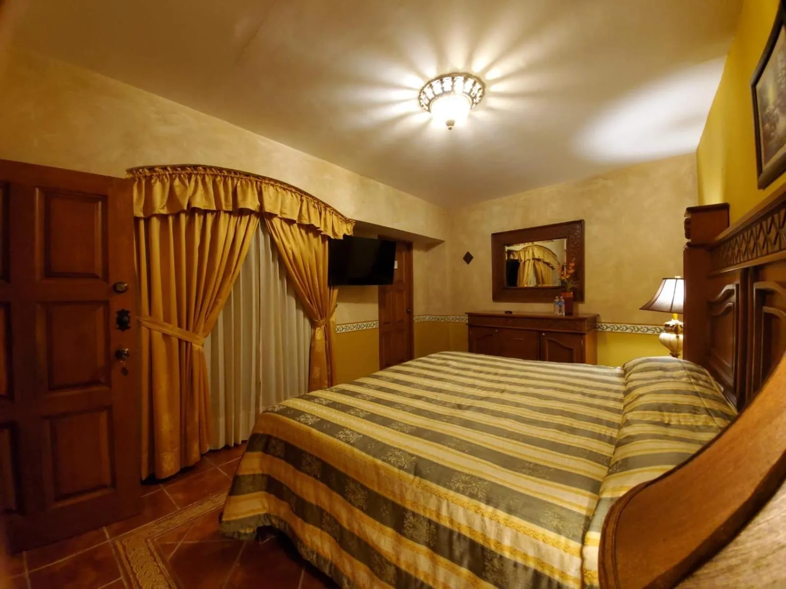 Photo of the whole room, Bed in Hotel Villarreal