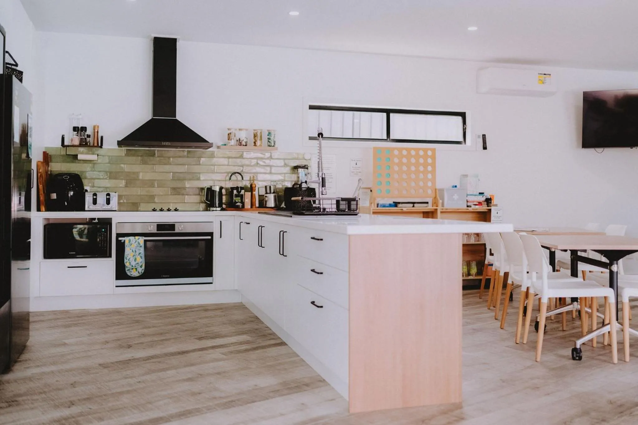 Kitchen or kitchenette in Mulwala Resort