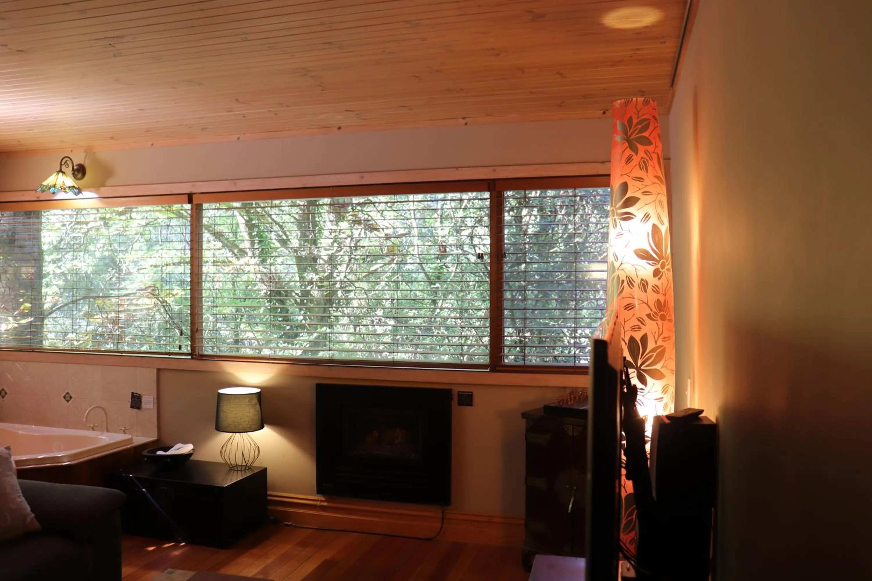 Living room in Linden Gardens Rainforest Retreat