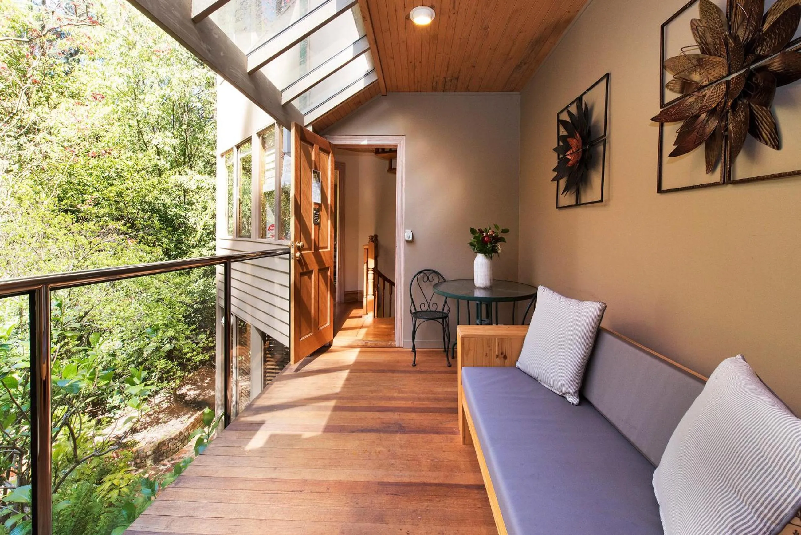 Garden view in Linden Gardens Rainforest Retreat