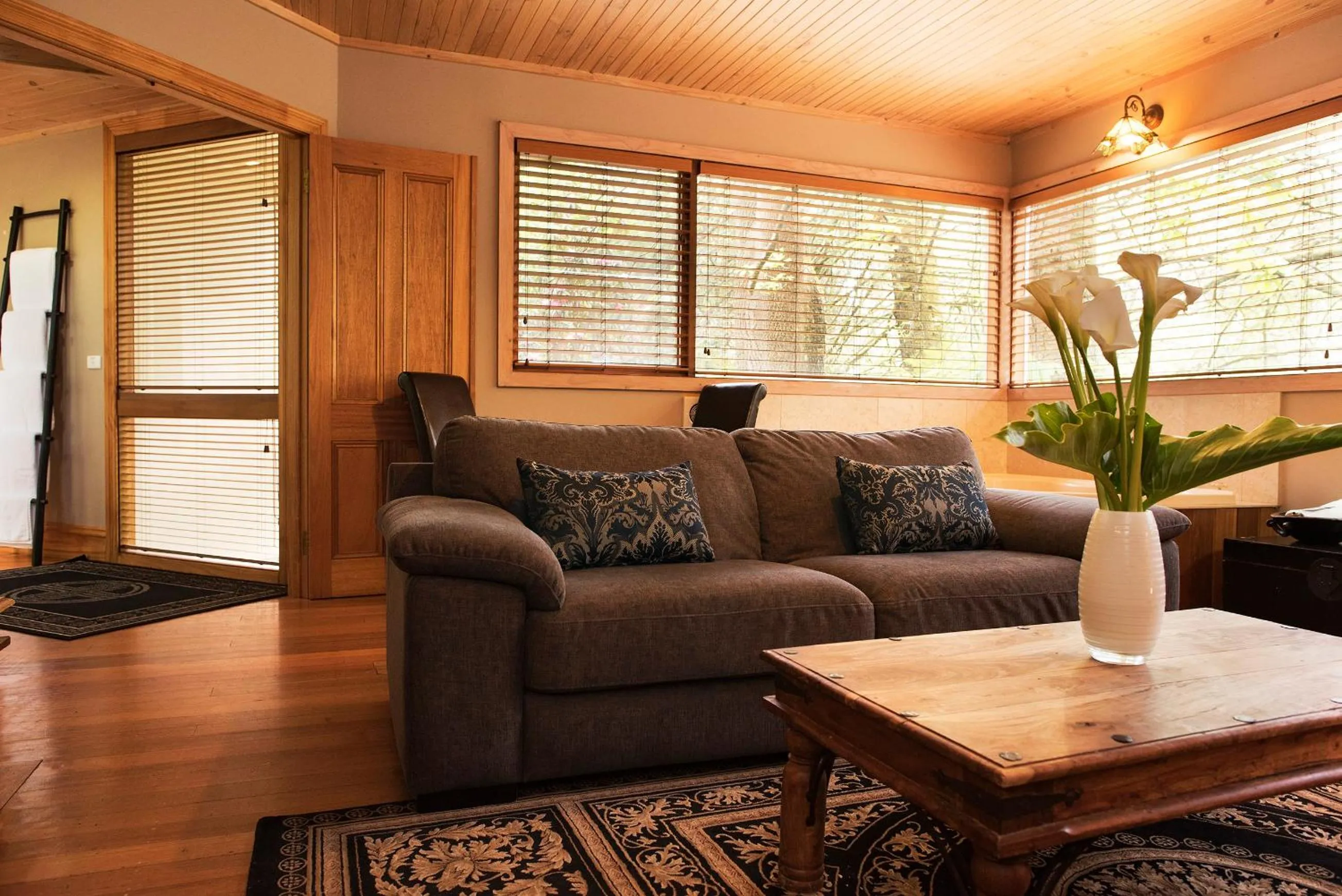 Living room in Linden Gardens Rainforest Retreat