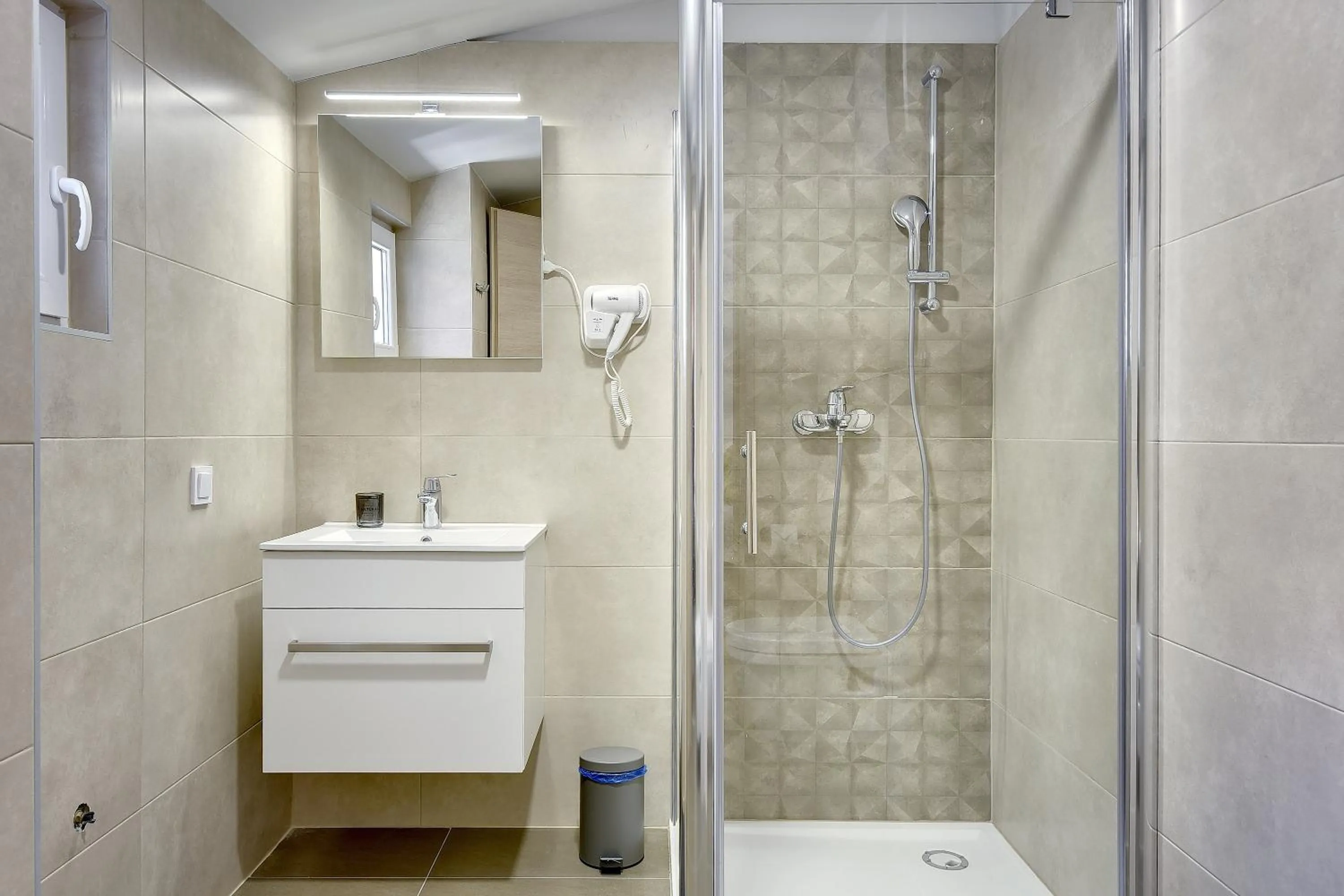 Bathroom in D&A Central Luxury Apartments with FREE Parking