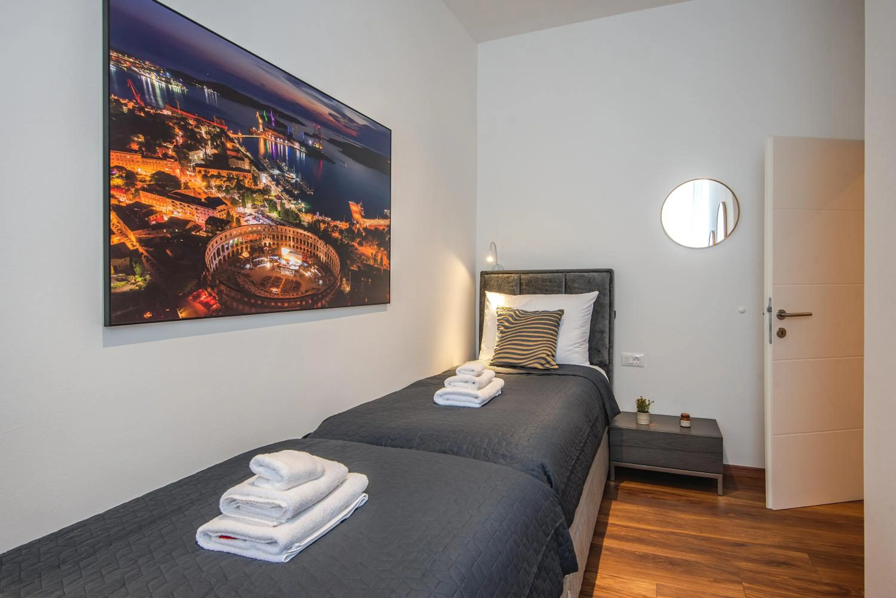 Bedroom, Bed in D&A Central Luxury Apartments with FREE Parking