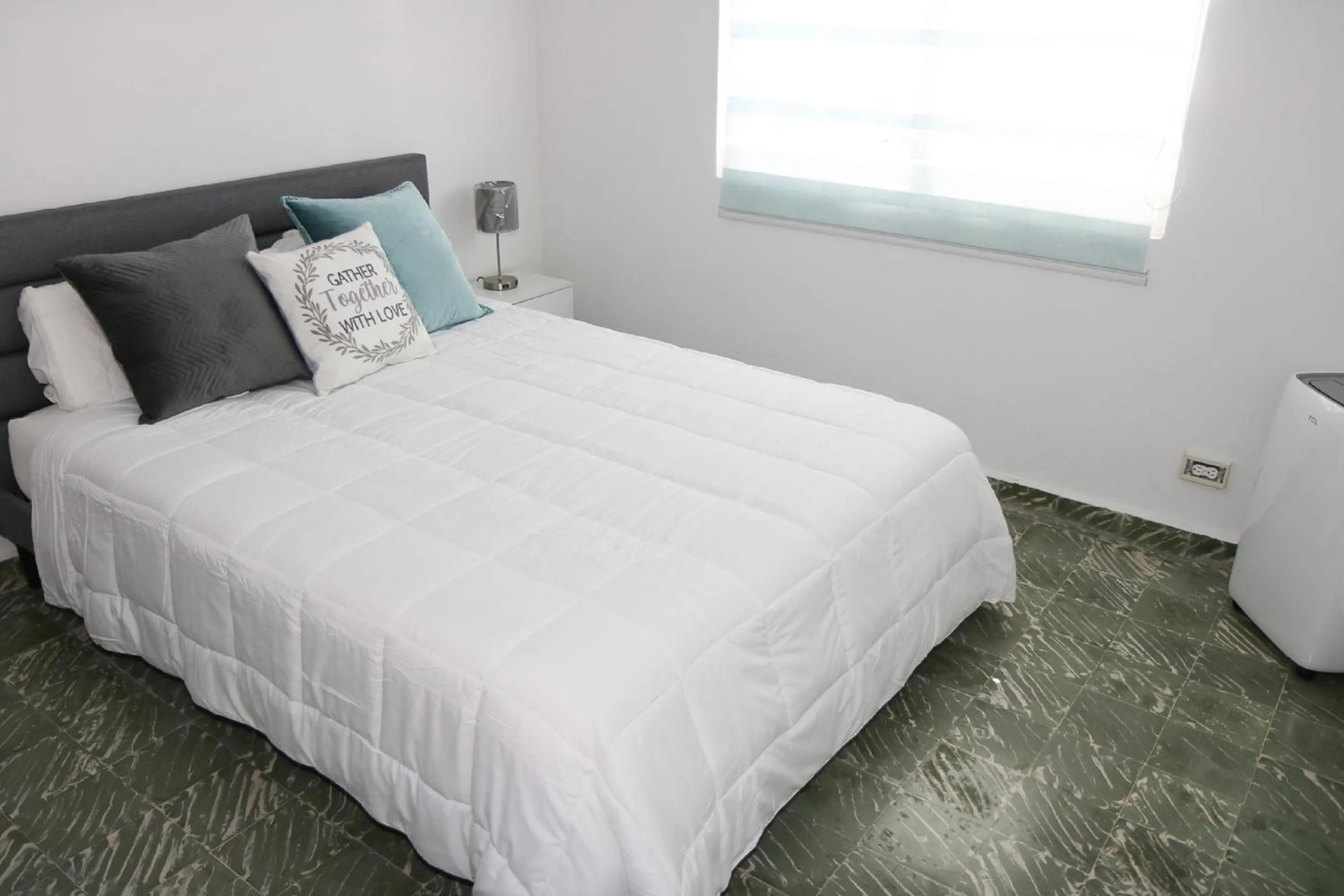 Bed in Mavs Boutique At Ponce