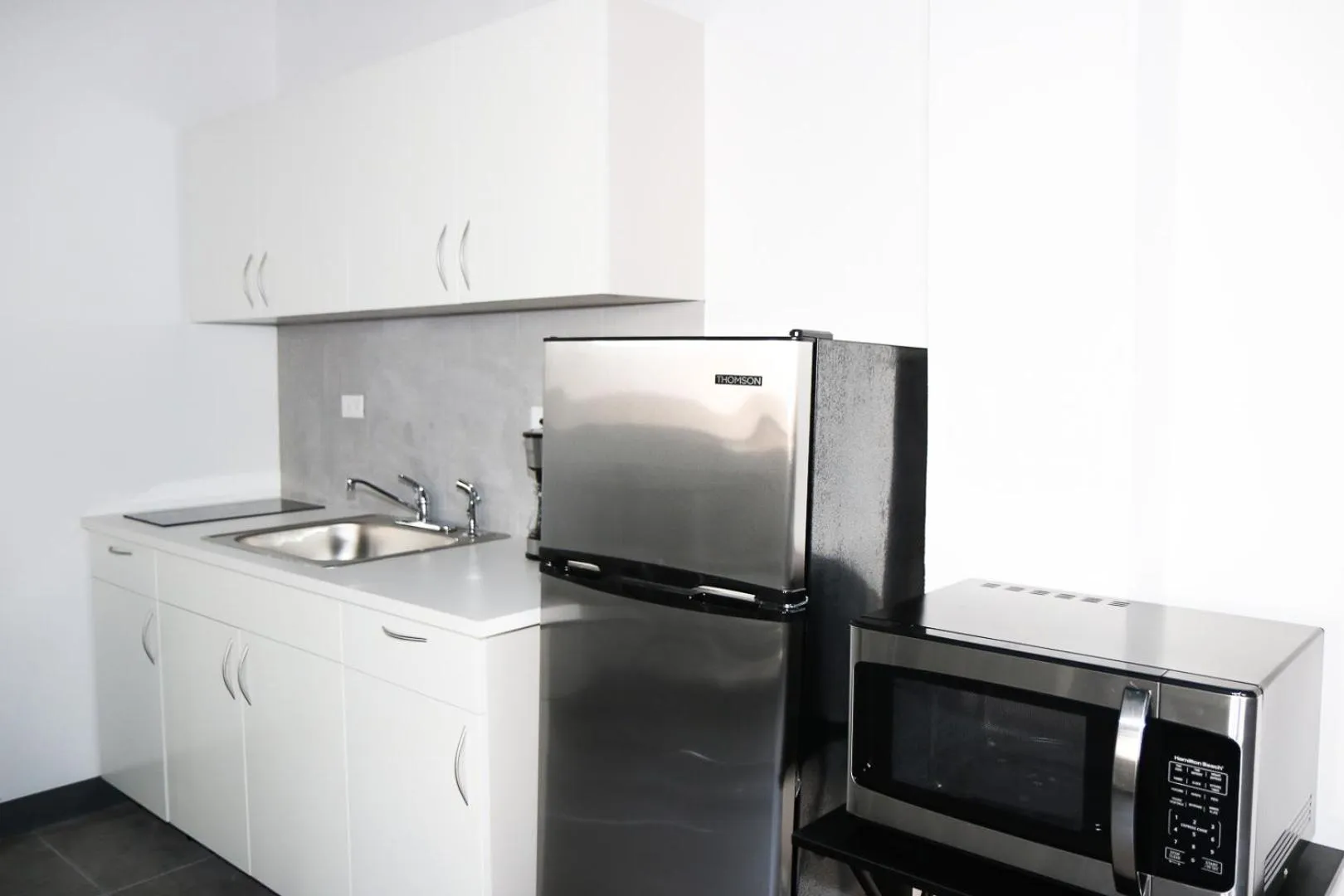 Kitchen or kitchenette in Mavs Boutique At Ponce