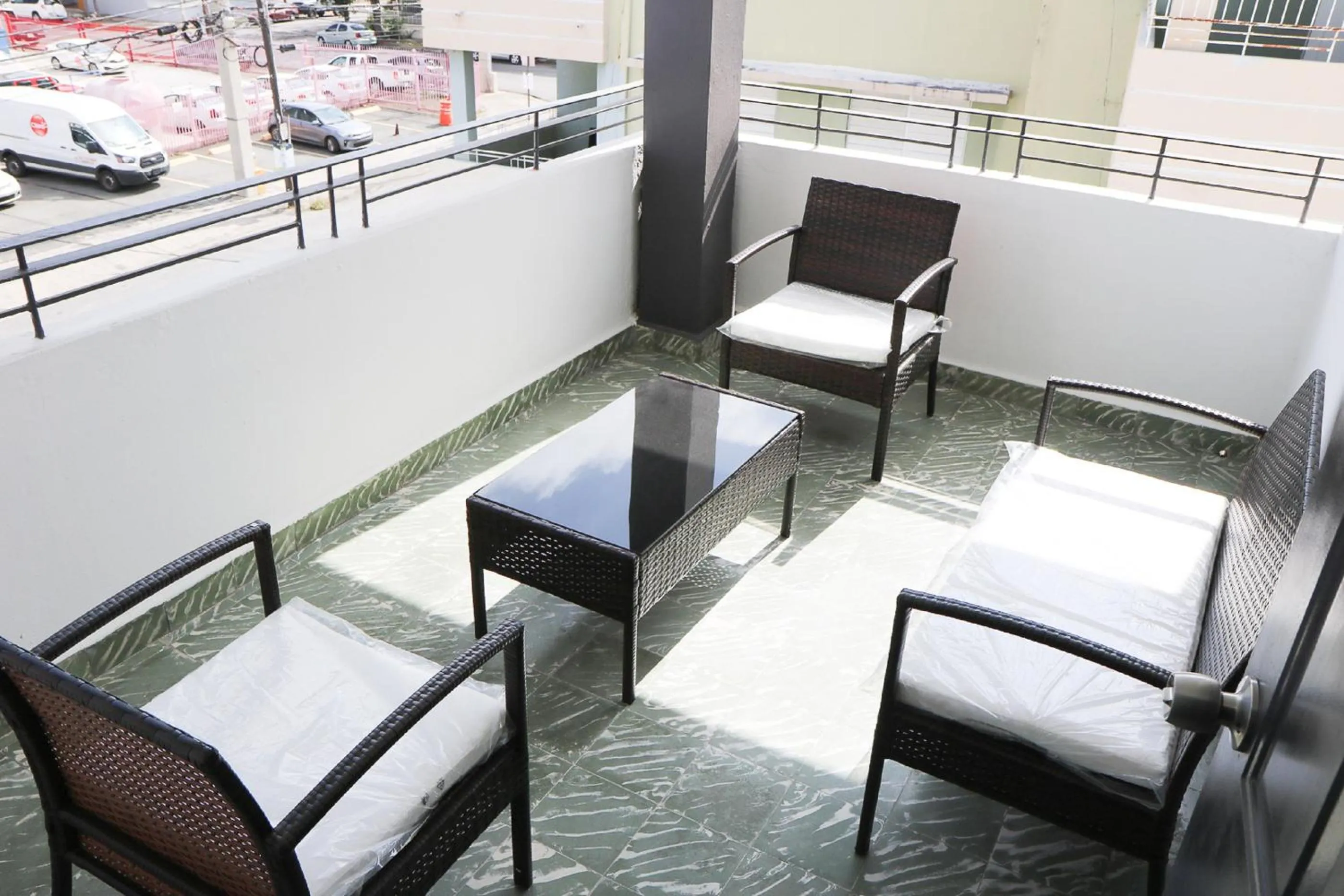 Mavs Boutique At Ponce