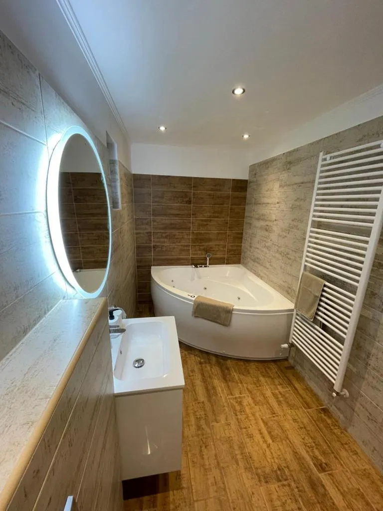 Bathroom in Kukorica Csárda Apartman