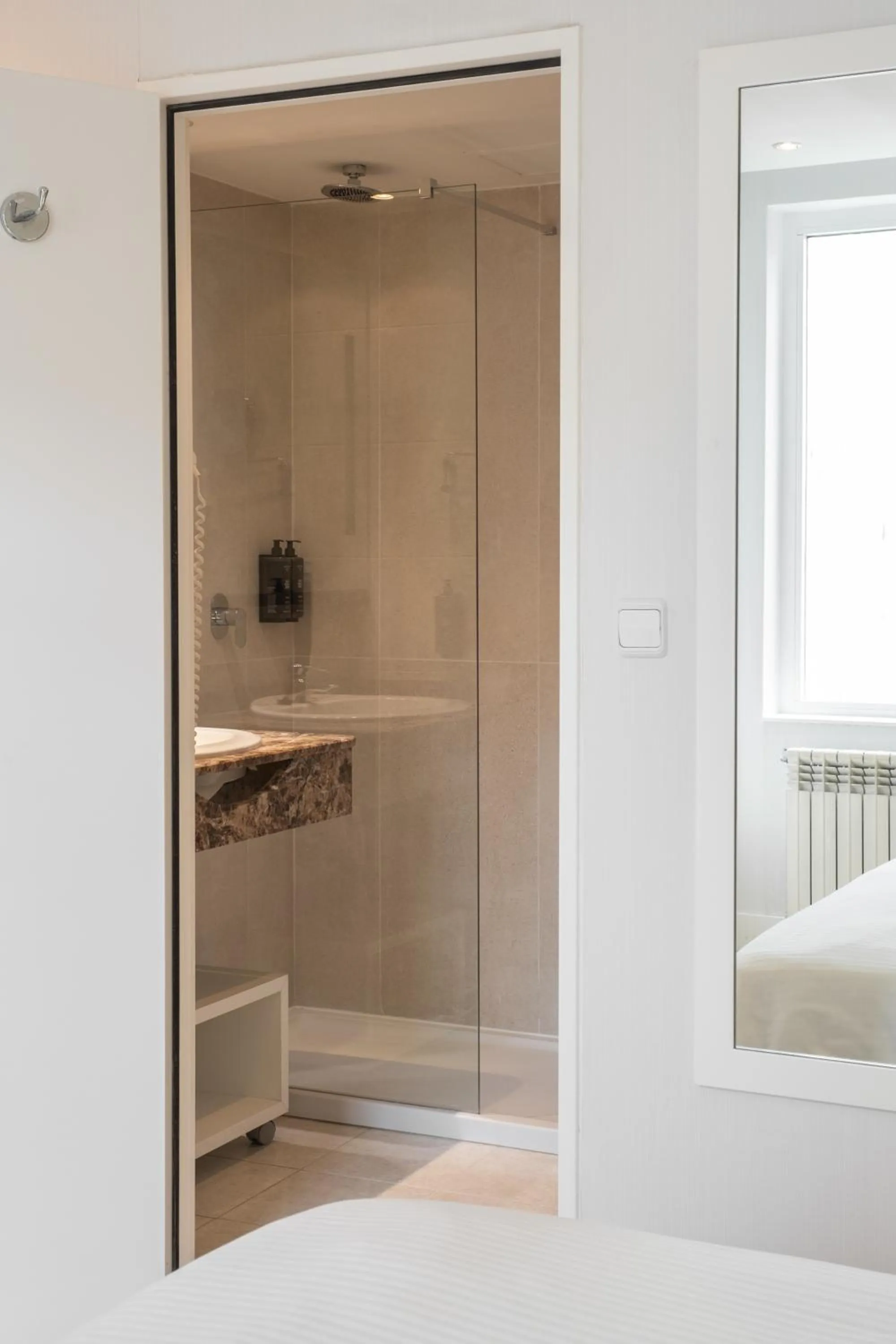 Bathroom in LATROUPE Grand Place