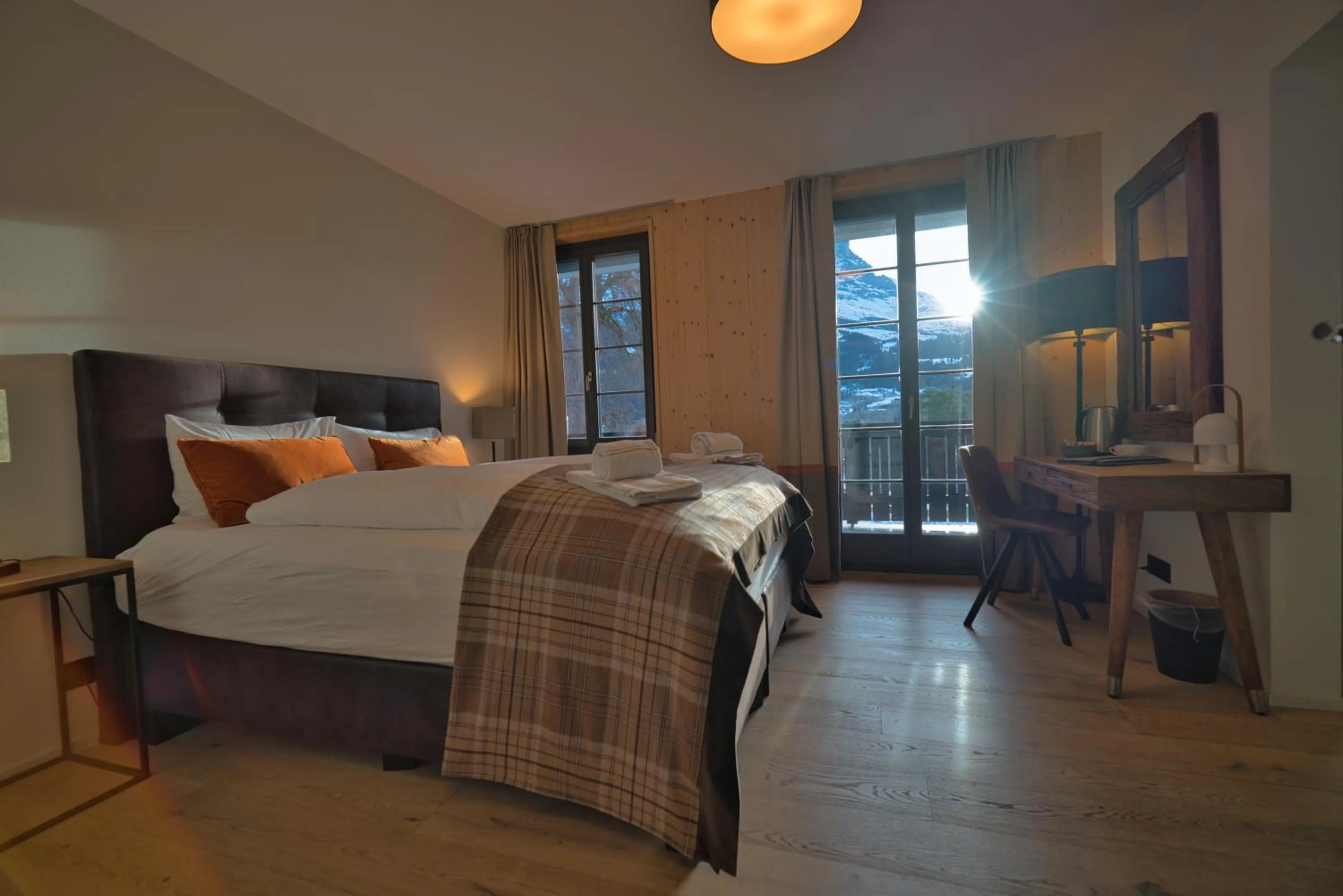 Bed in Eiger View Alpine Lodge