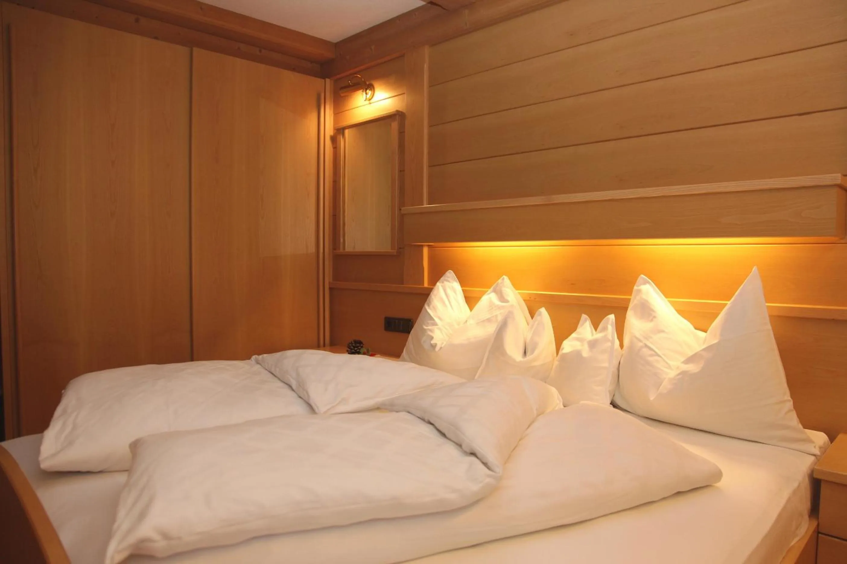 Bedroom, Bed in Residence Belavista