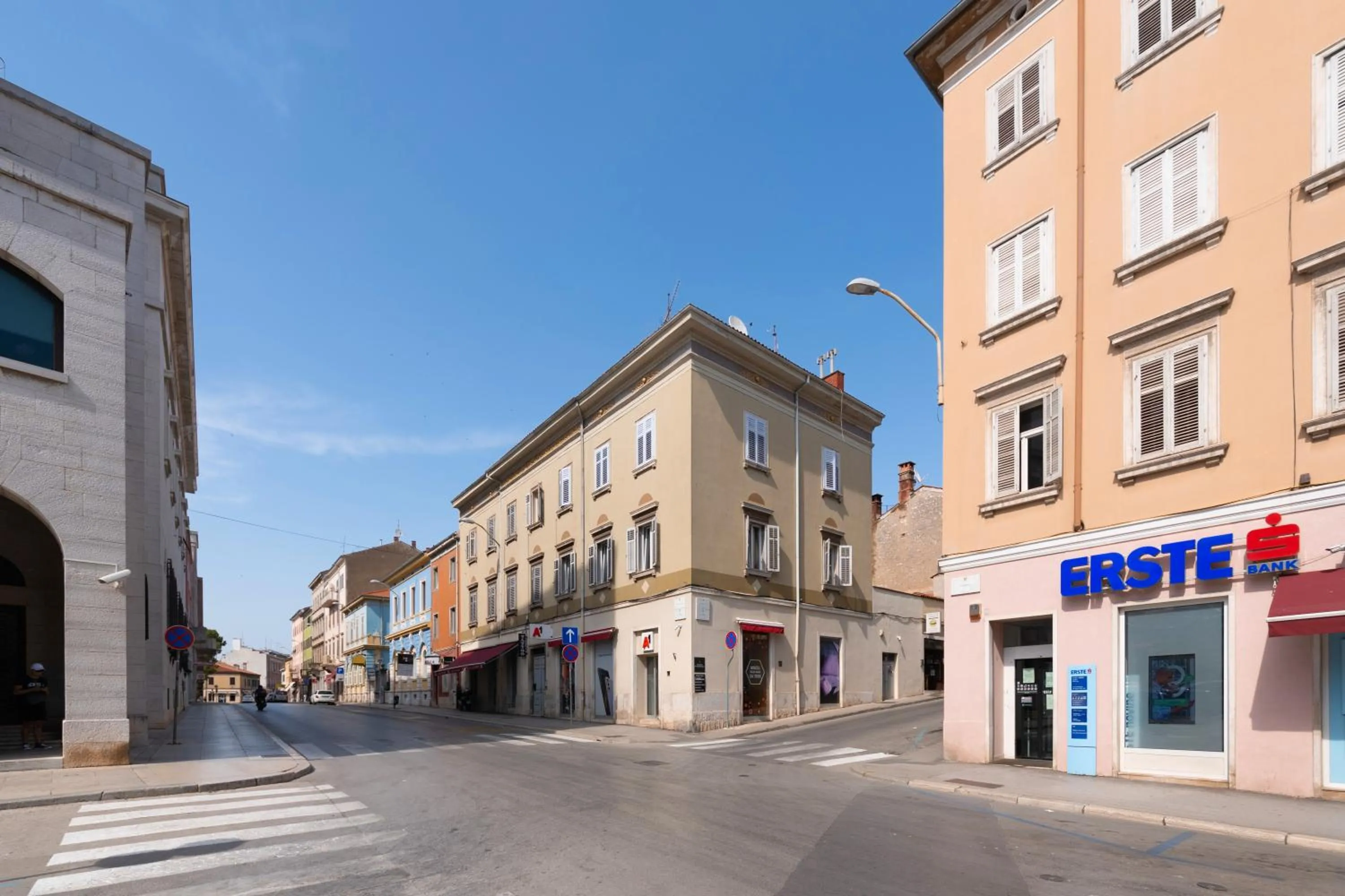 Neighbourhood in Polesana Rooms