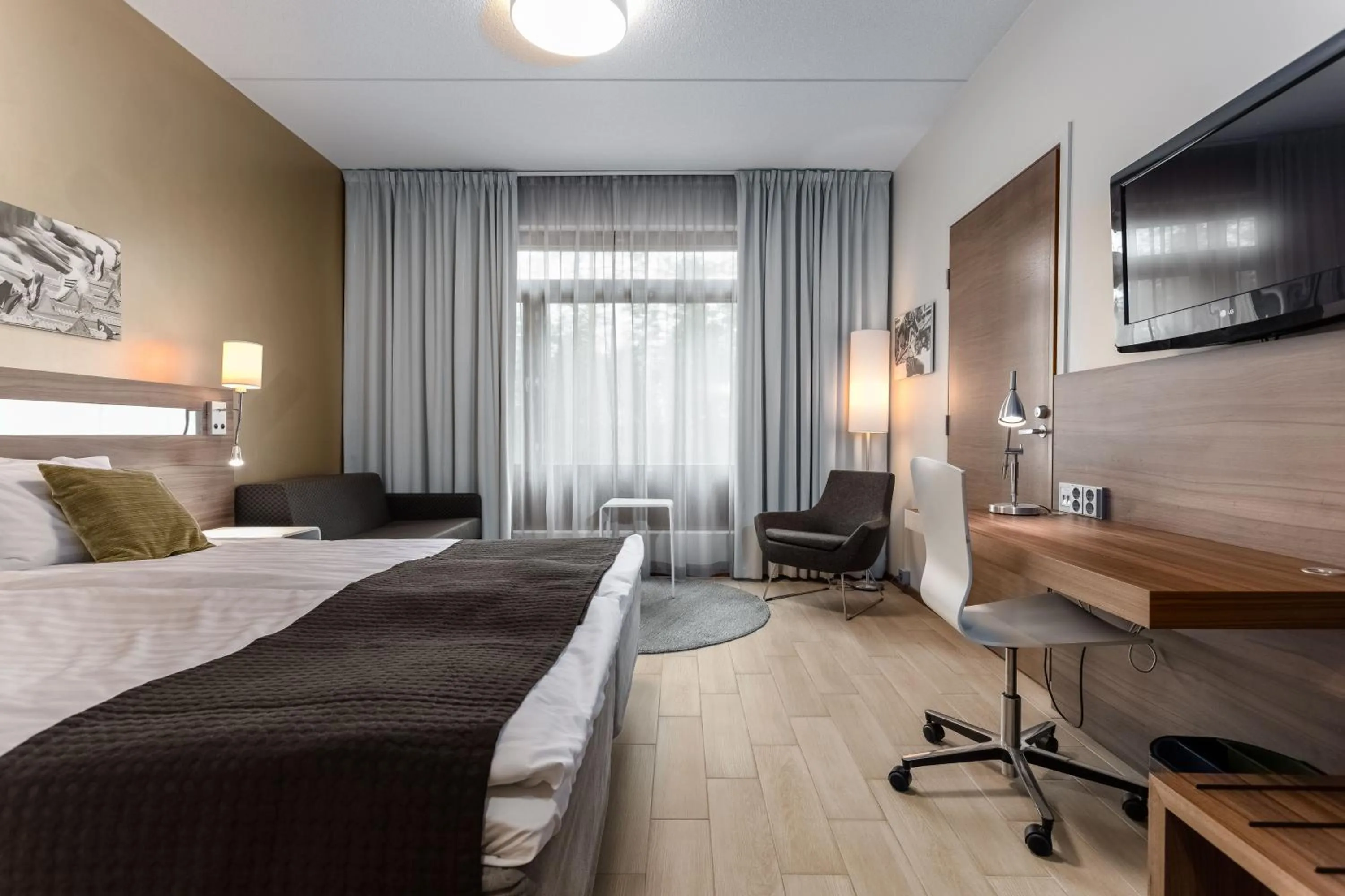 Photo of the whole room, Bed in Holiday Club Vierumäki