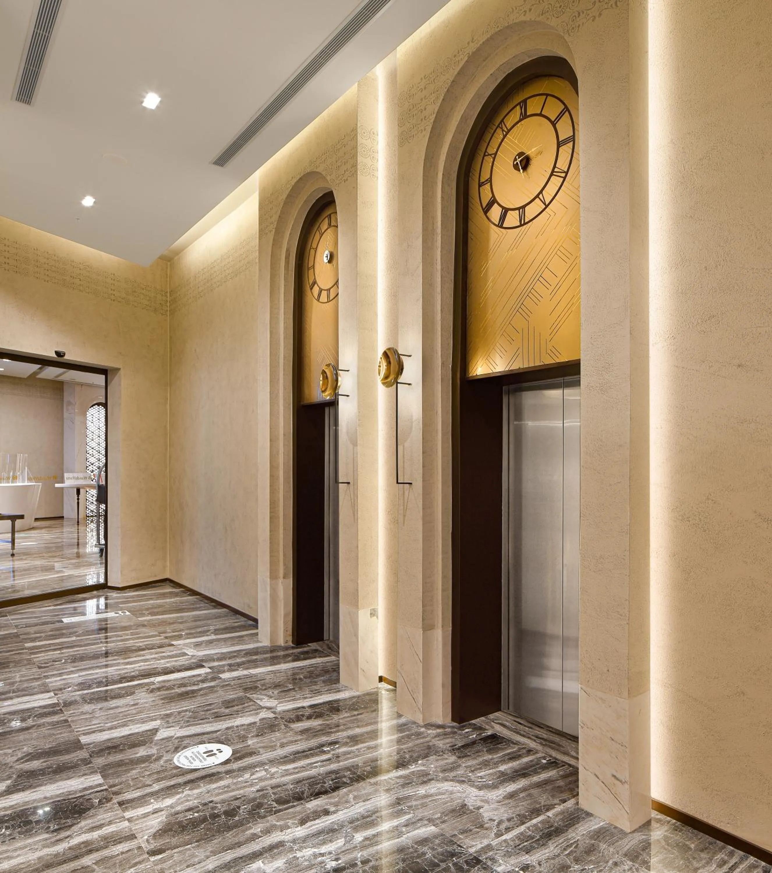 elevator in Wanda Vista Istanbul