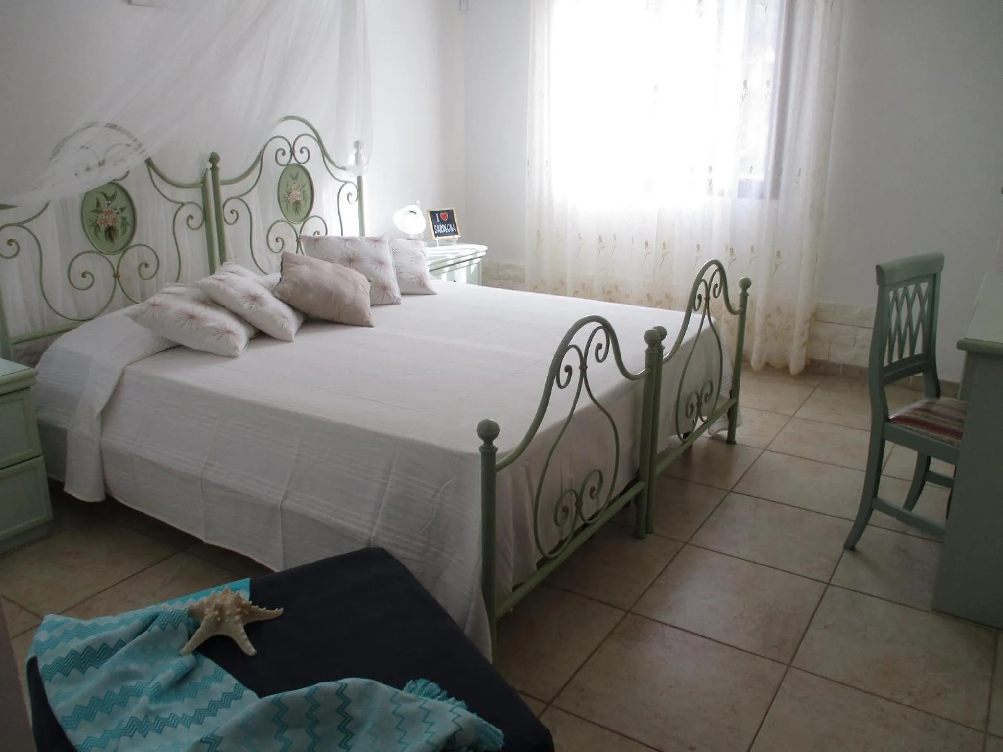 Bedroom, Bed in Villa Margherita Suite & charme